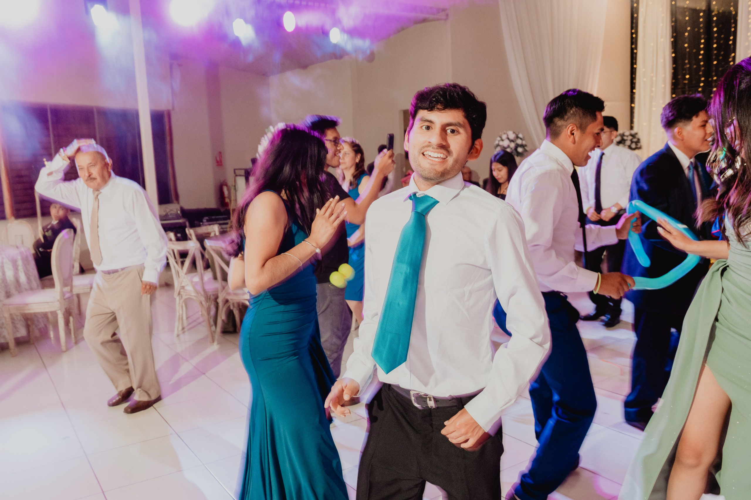 FERNANDO + MARIBEL | BODA RELIGIOSA. Studio KVTA | Fotografía y Video de Bodas en Arequipa