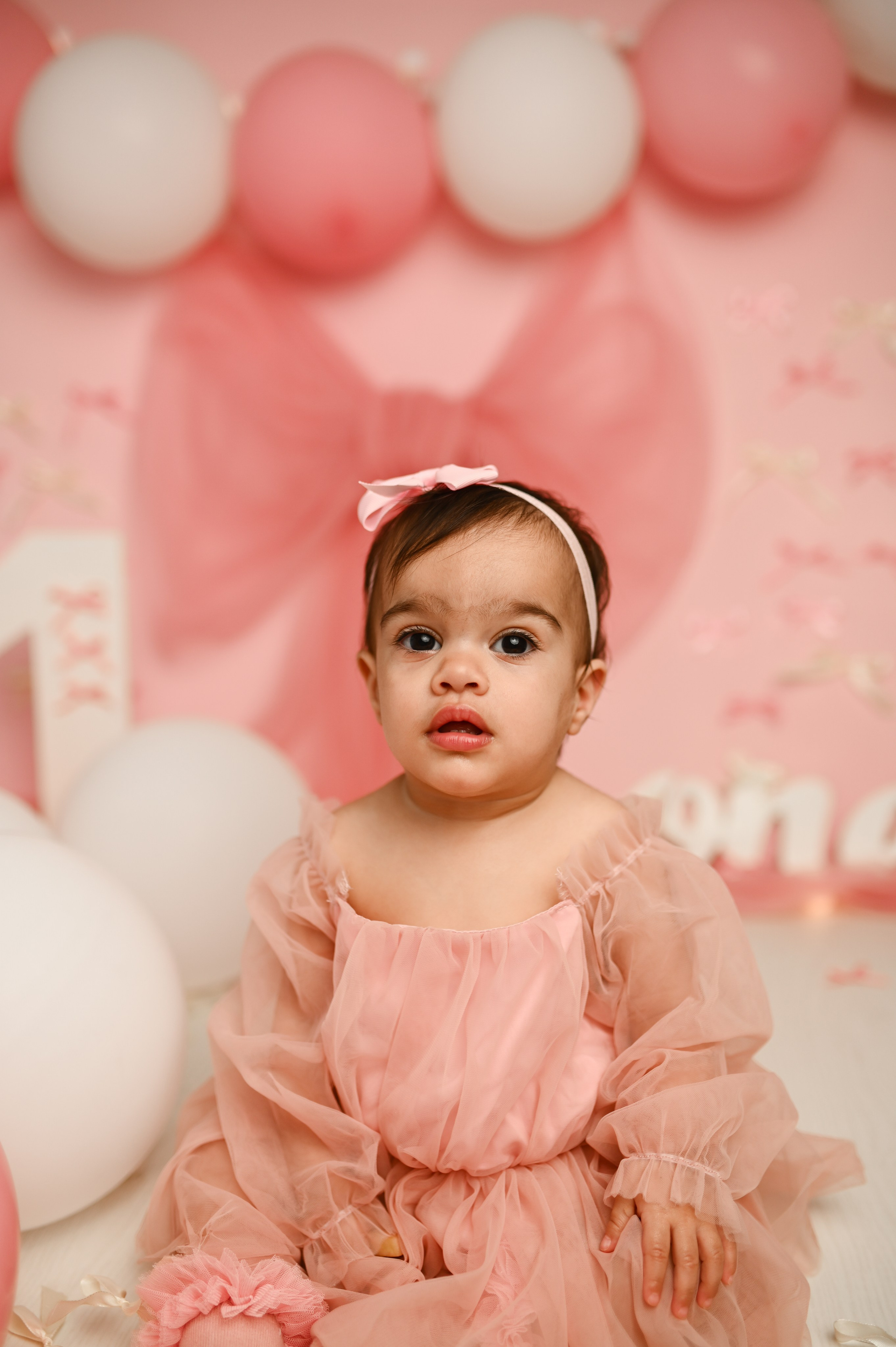 Cake Smash Photoshoot. WELCOME