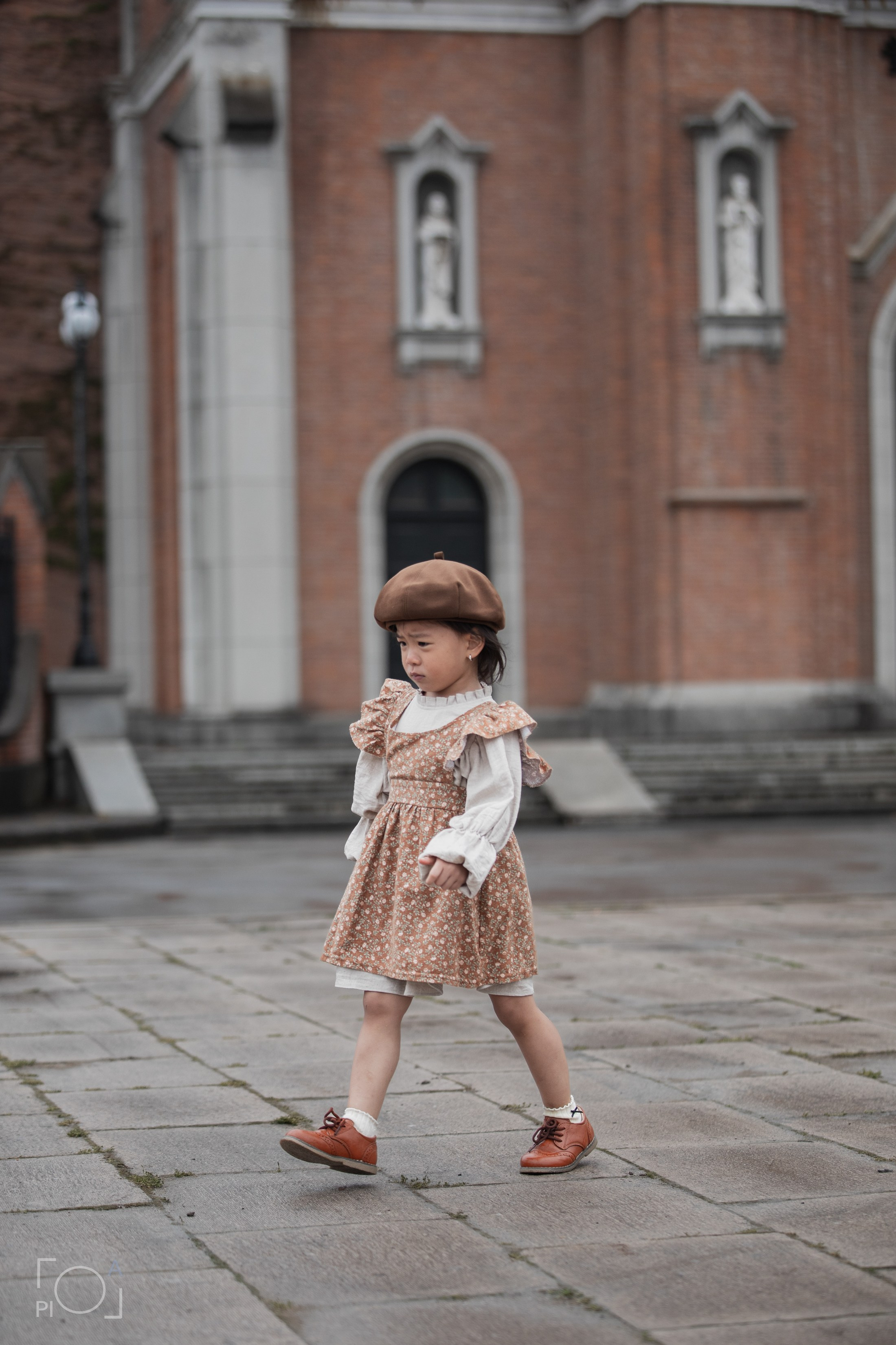 Семейная фотосессия в шанхайской киностудии. Photographer in Shanghai — Lola Pidluskaya
