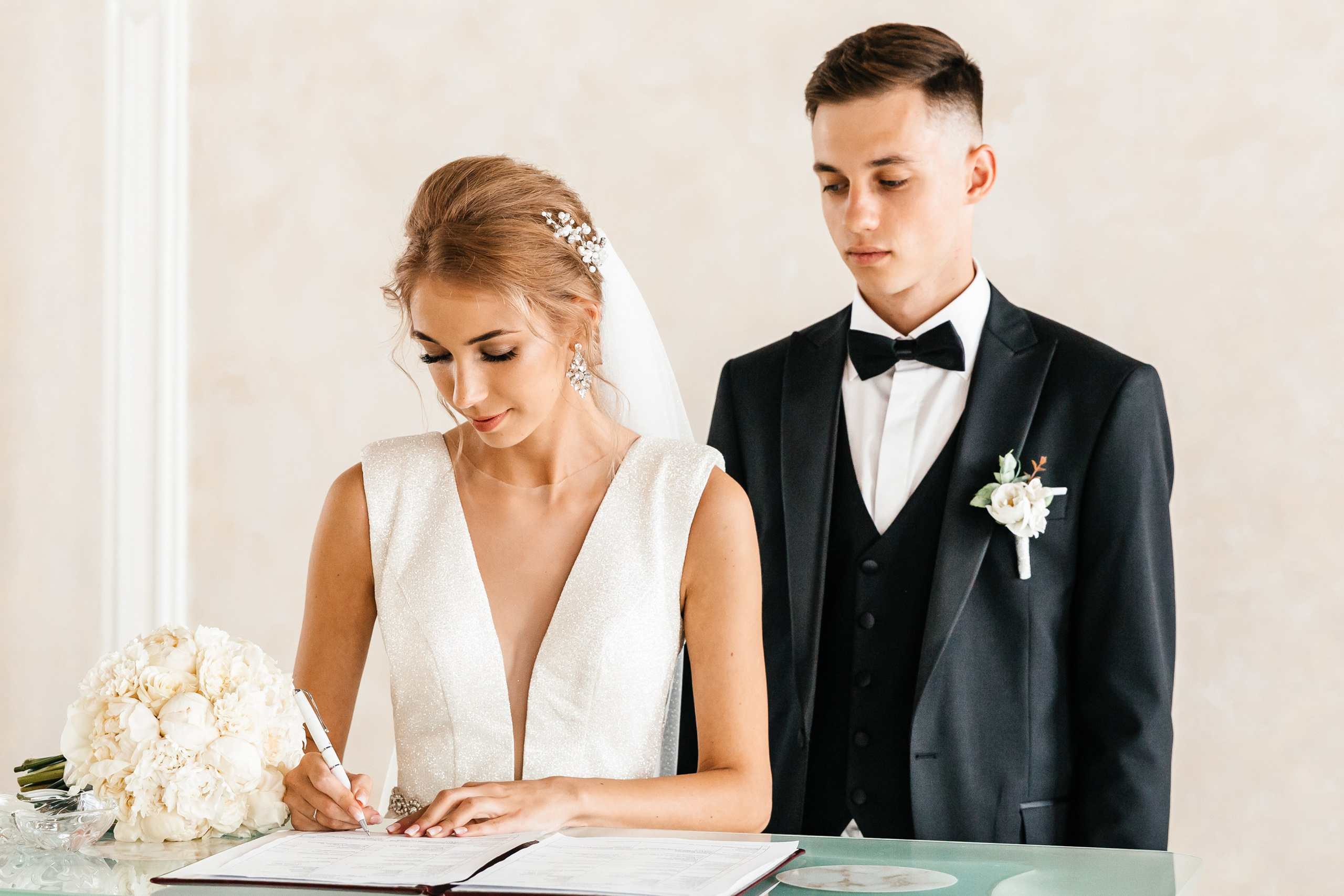 Evgeniy & Mariya. Destination wedding and fashion photographer in Riga Igor Davidovich