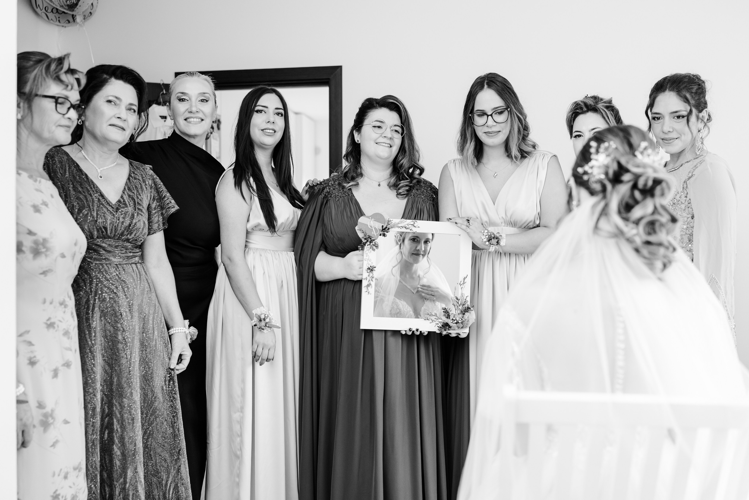 Iulia & George. Alin Lozovanu — Fotograf de Nuntă Iași
