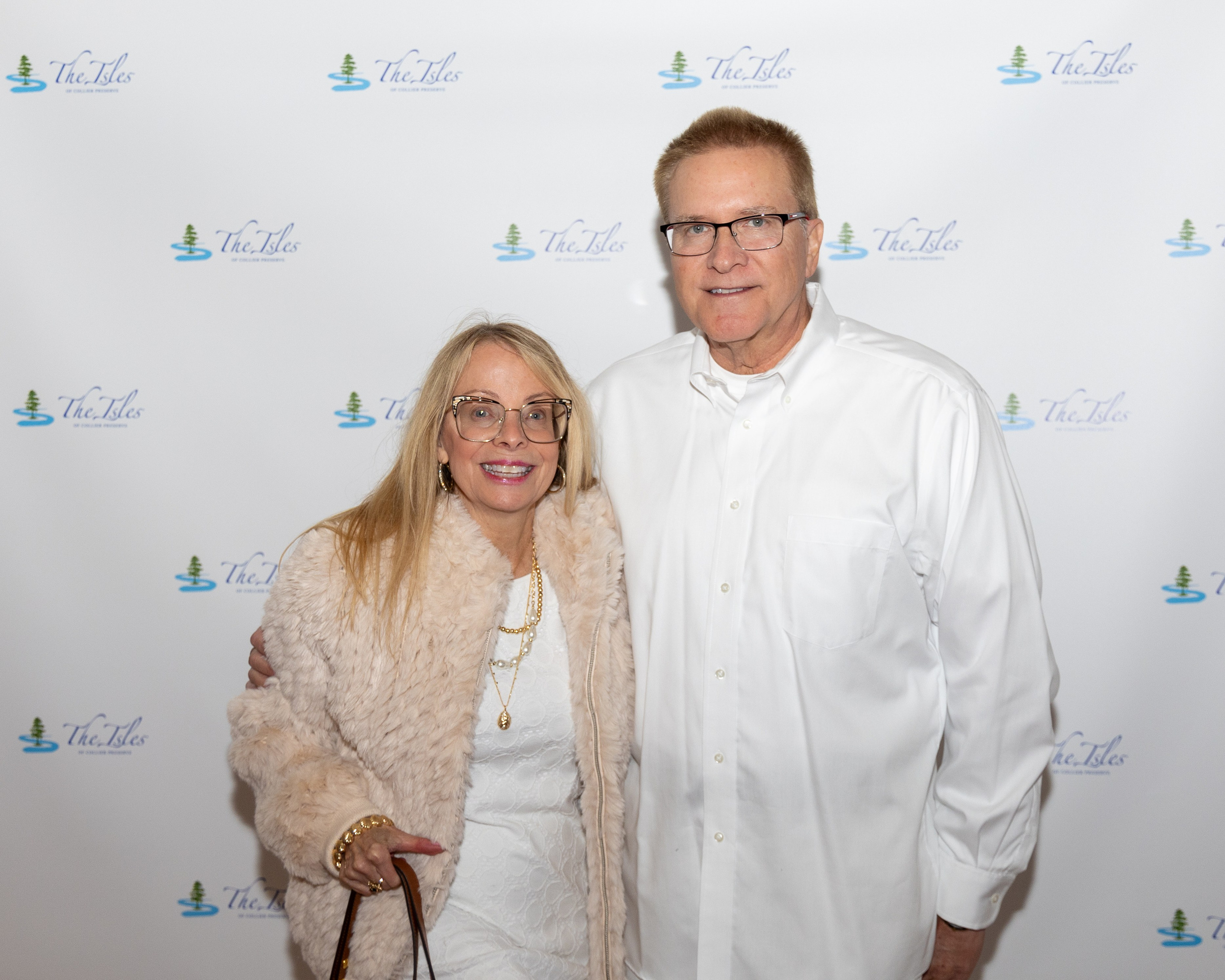 The Isles White Party. Out and About 239