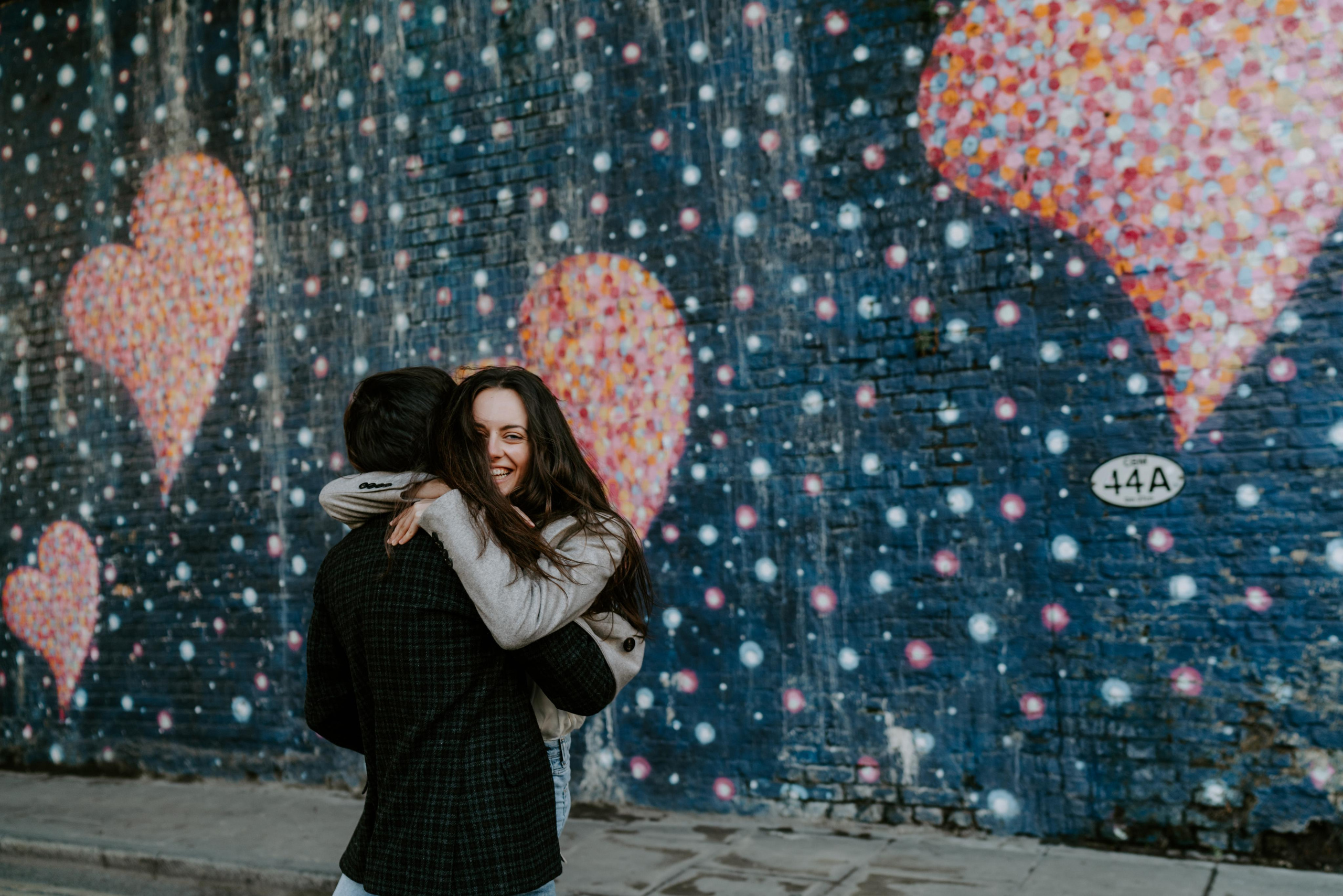 Proposal session by Tower Bridge. London portrait and family photographer