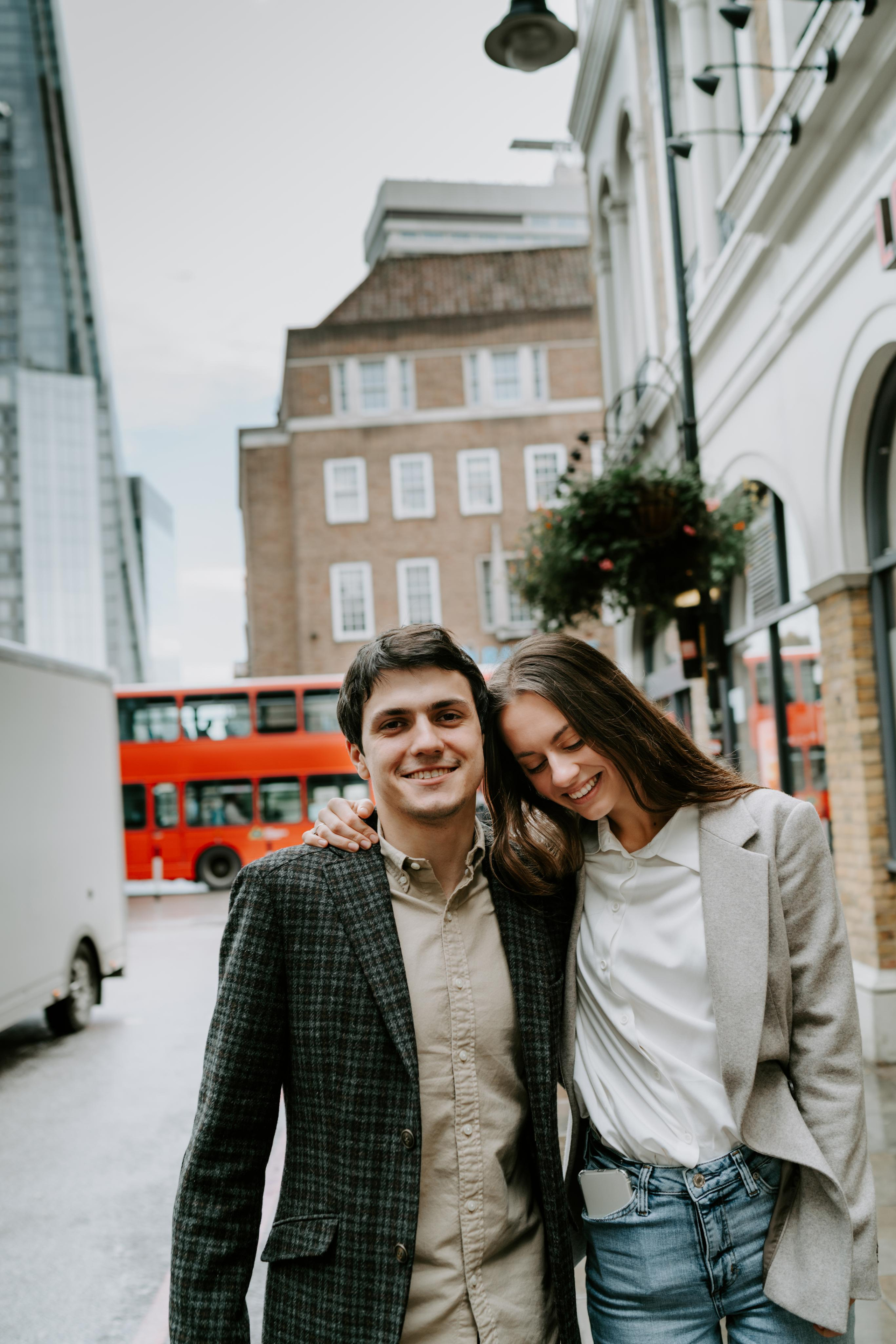 Proposal session by Tower Bridge. London portrait and family photographer