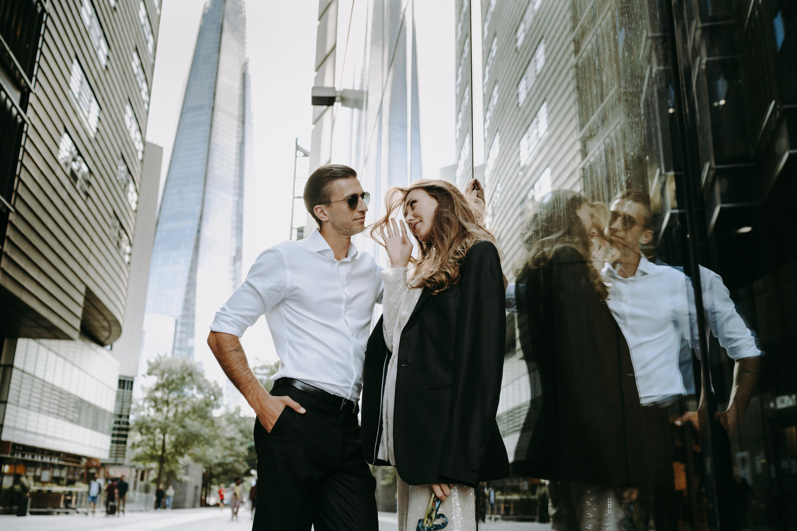 Pre wedding session by Tower Bridge. London portrait and family photographer