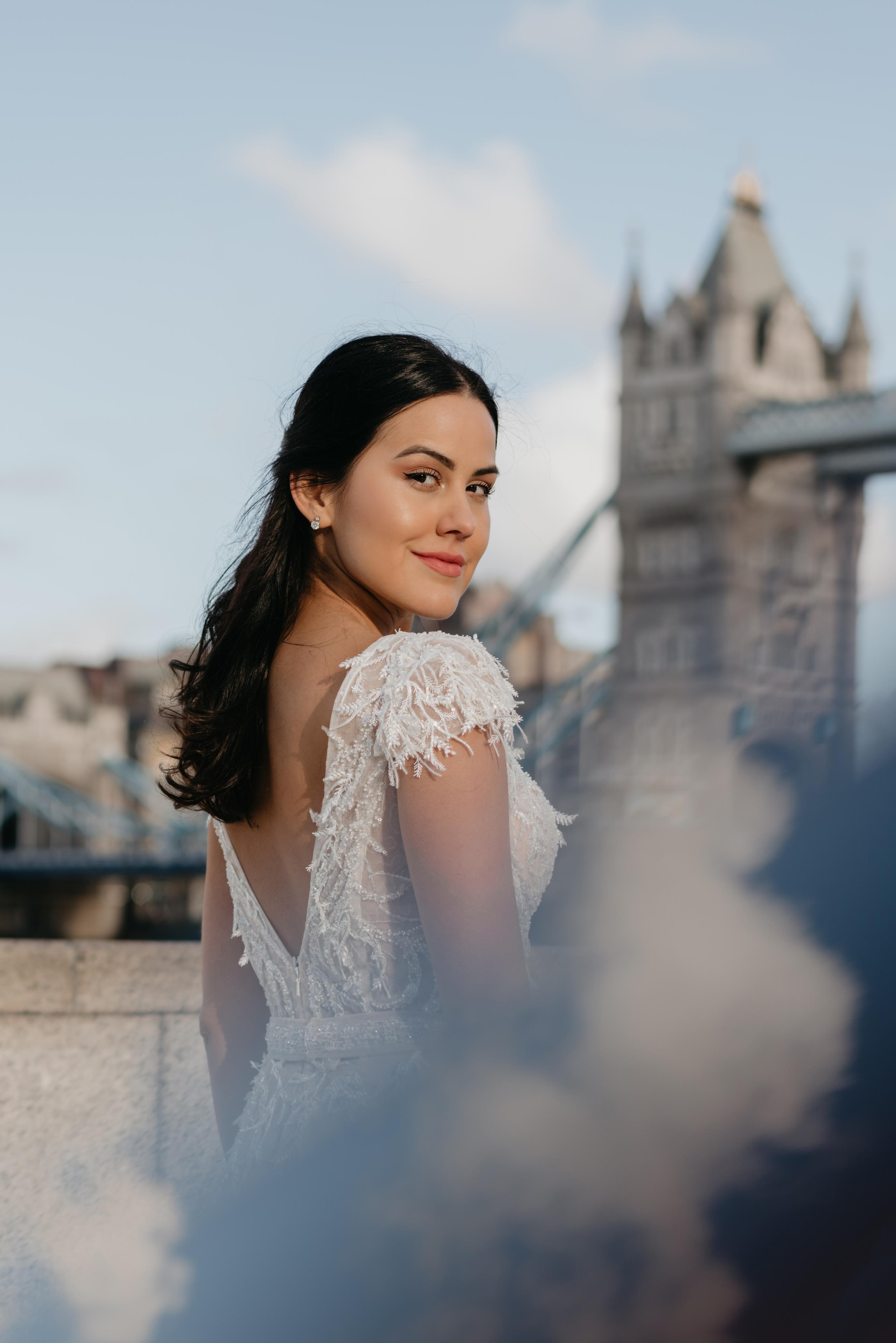 bridal portrait with natural light 