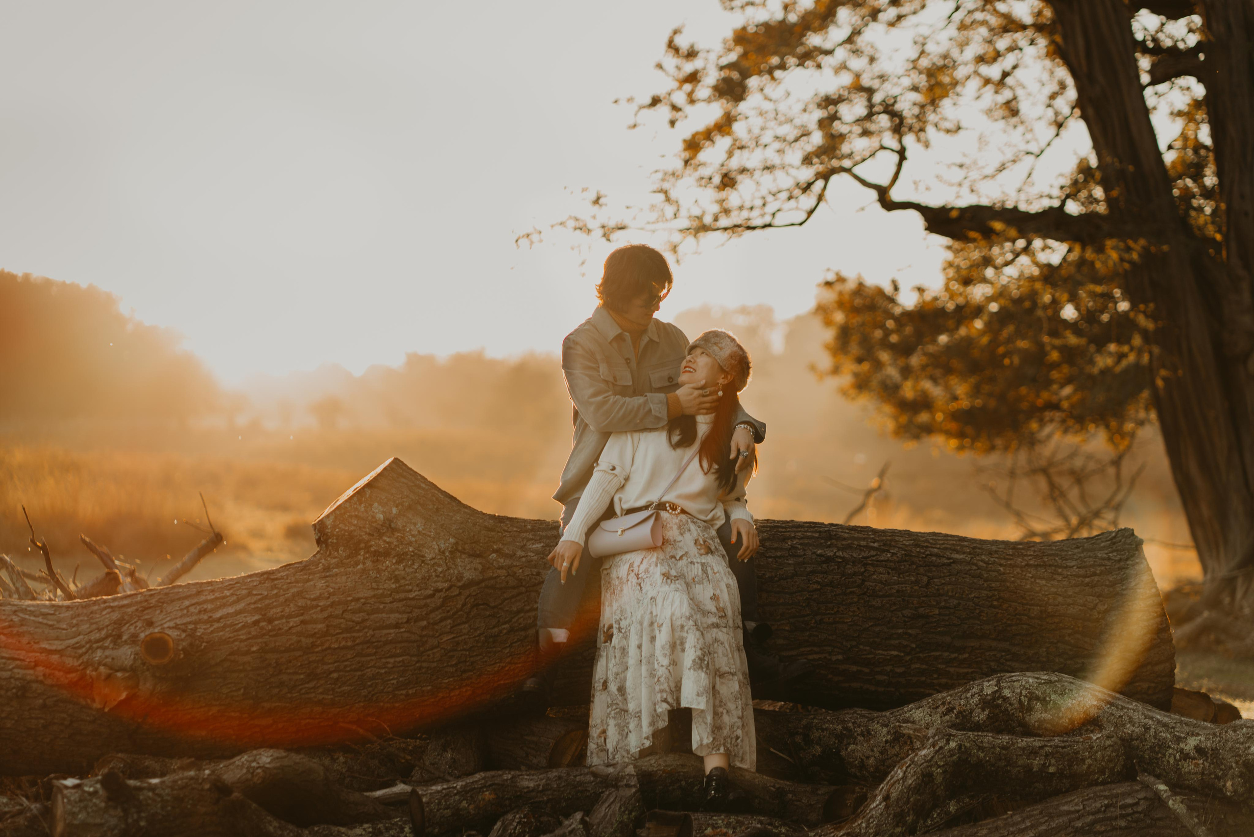 Engagement session in Richmond Park. London portrait and family photographer