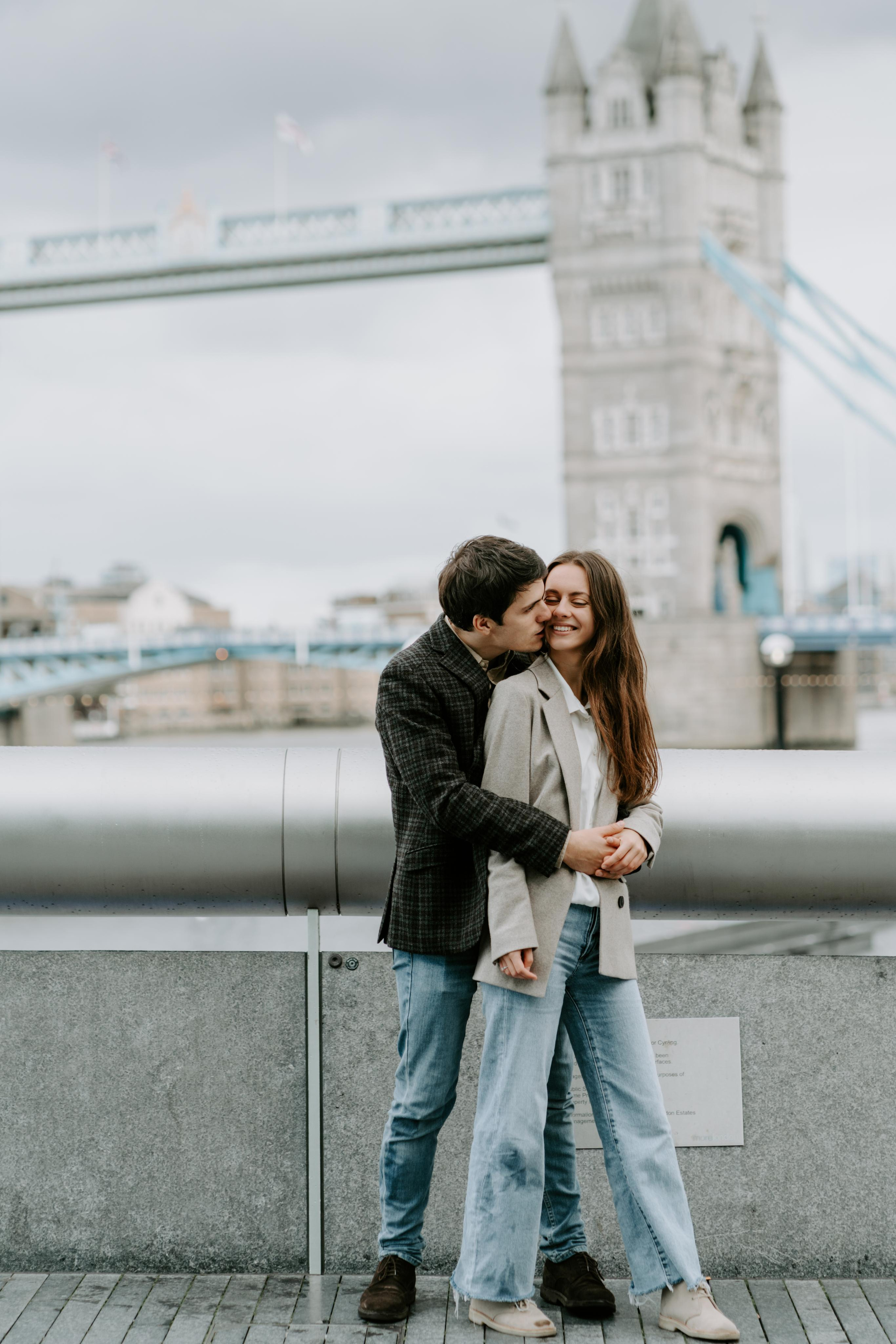 Proposal session by Tower Bridge. London portrait and family photographer