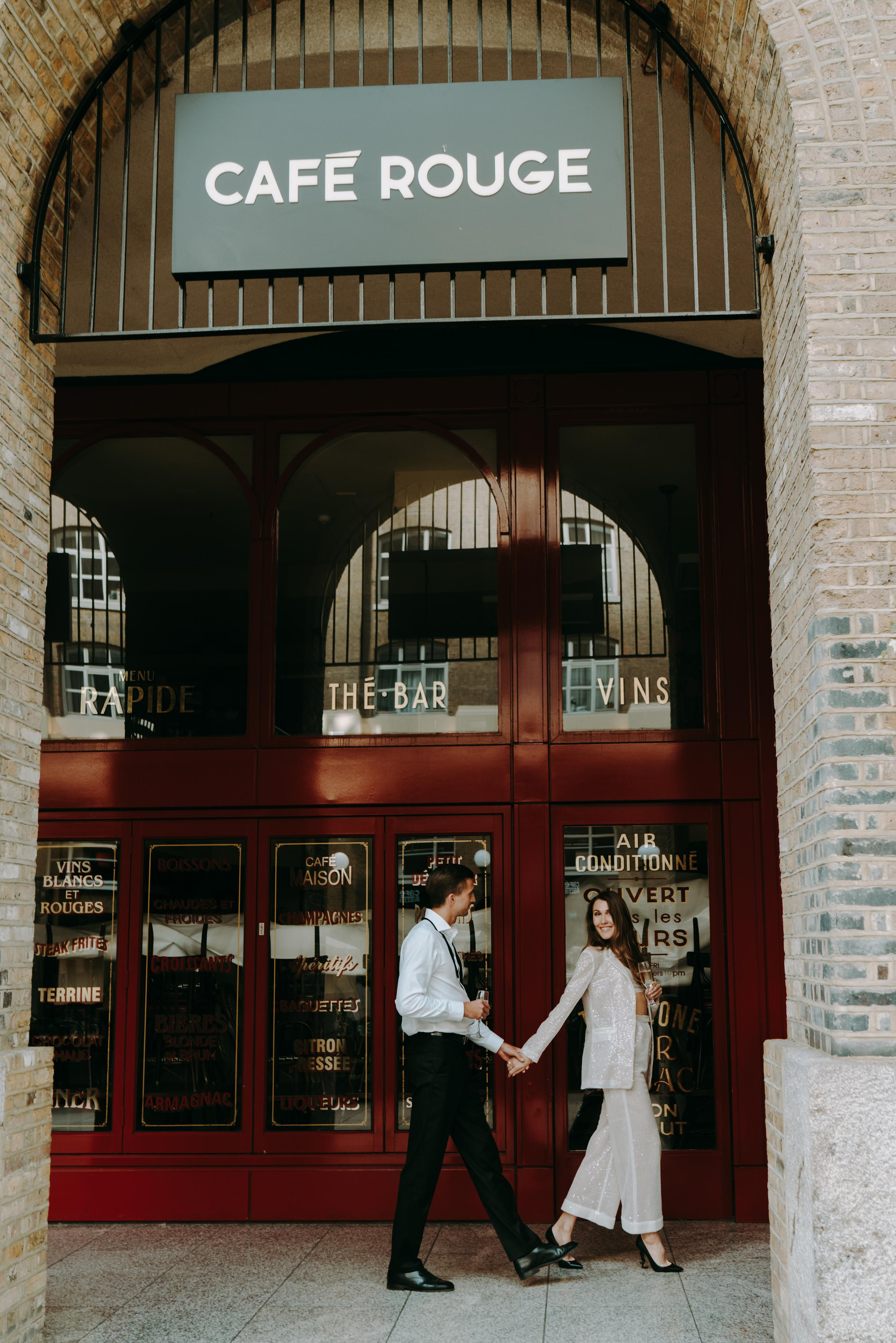 Pre wedding session by Tower Bridge. London portrait and family photographer
