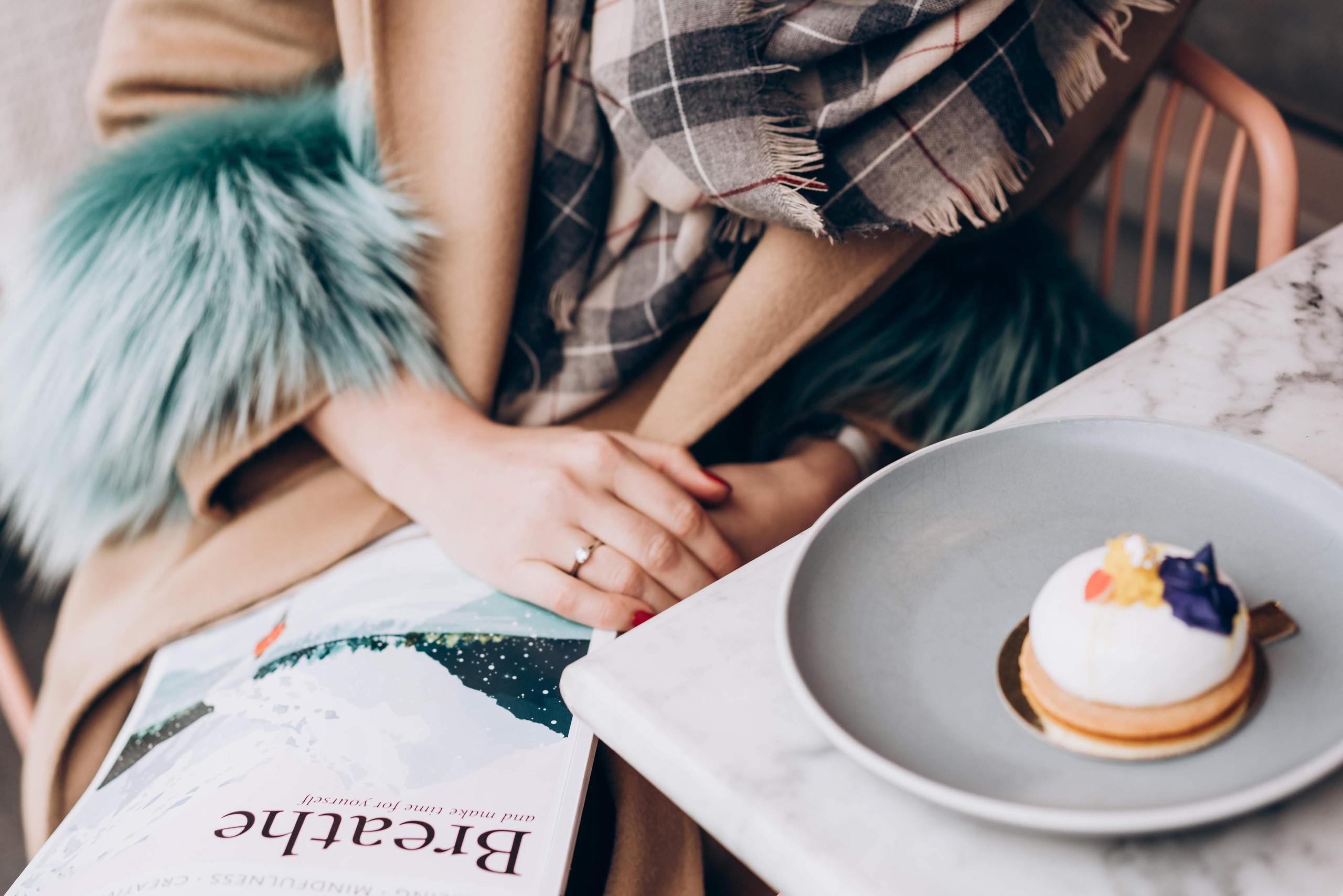 Casual portrait session in South Kensington. London portrait and family photographer