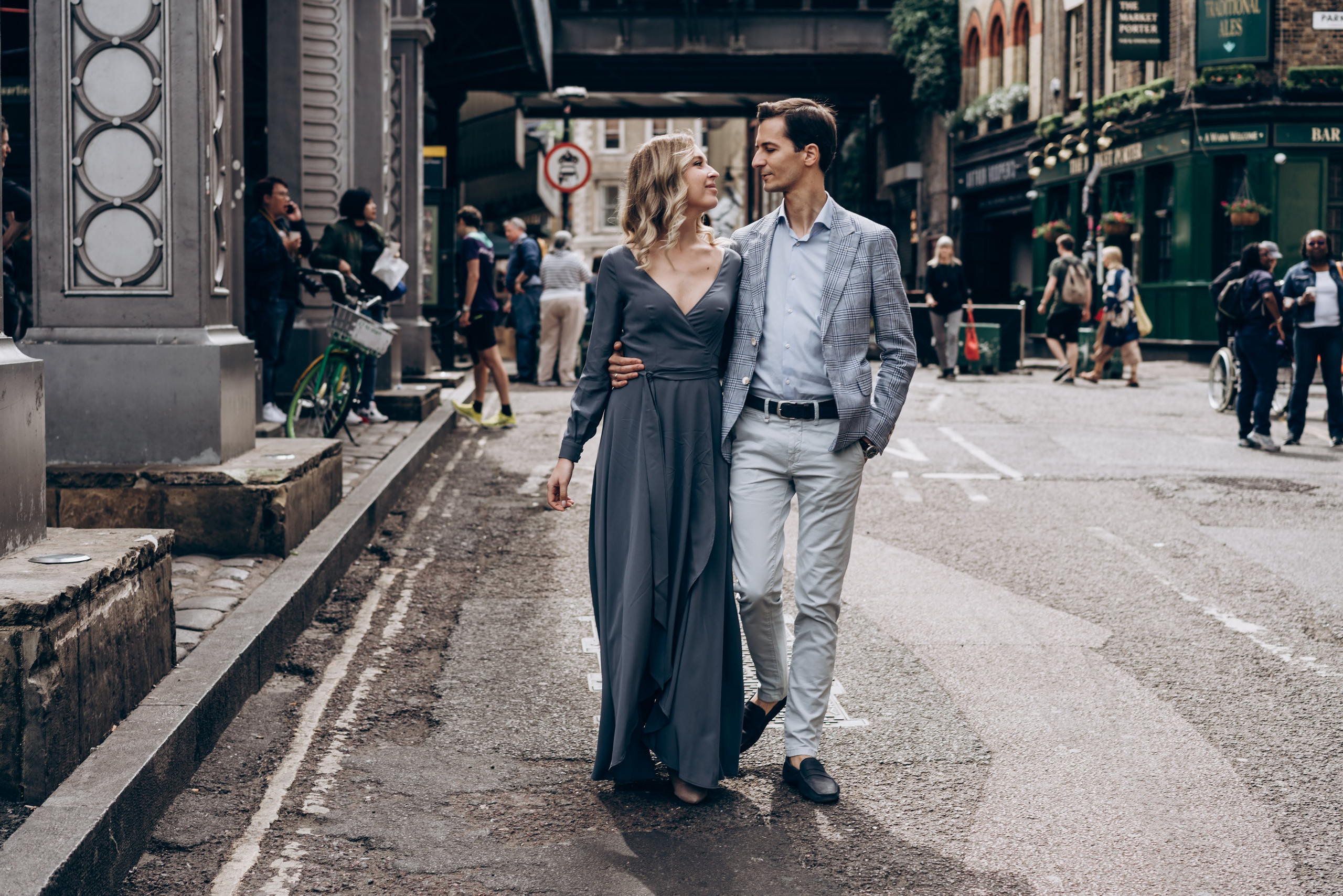 Engagement session by Tower Bridge. London portrait and family photographer