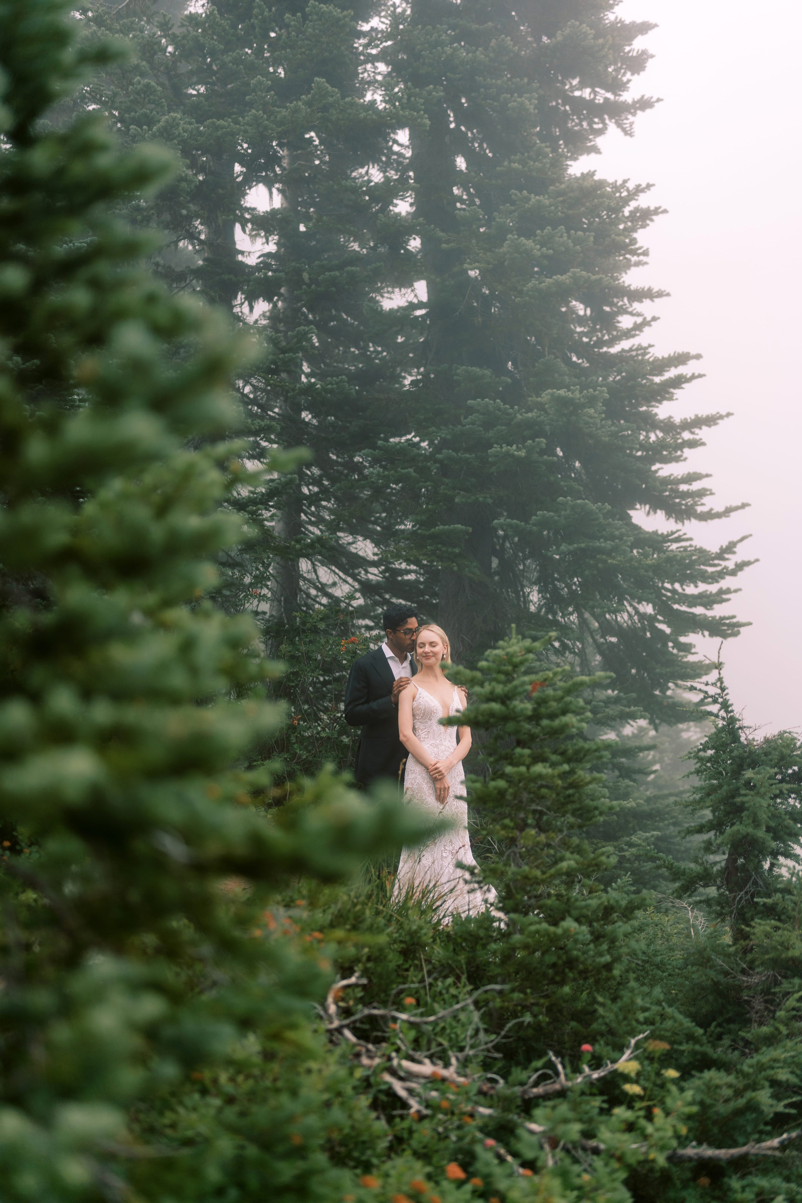 Rachel & Ryan Wedding photoshoot. August 2024. Little Tipsoo Lake, WA Day 2. EVAN ARISTOV WEDDING PHOTOGRAPHY — Seattle Wedding Photographer