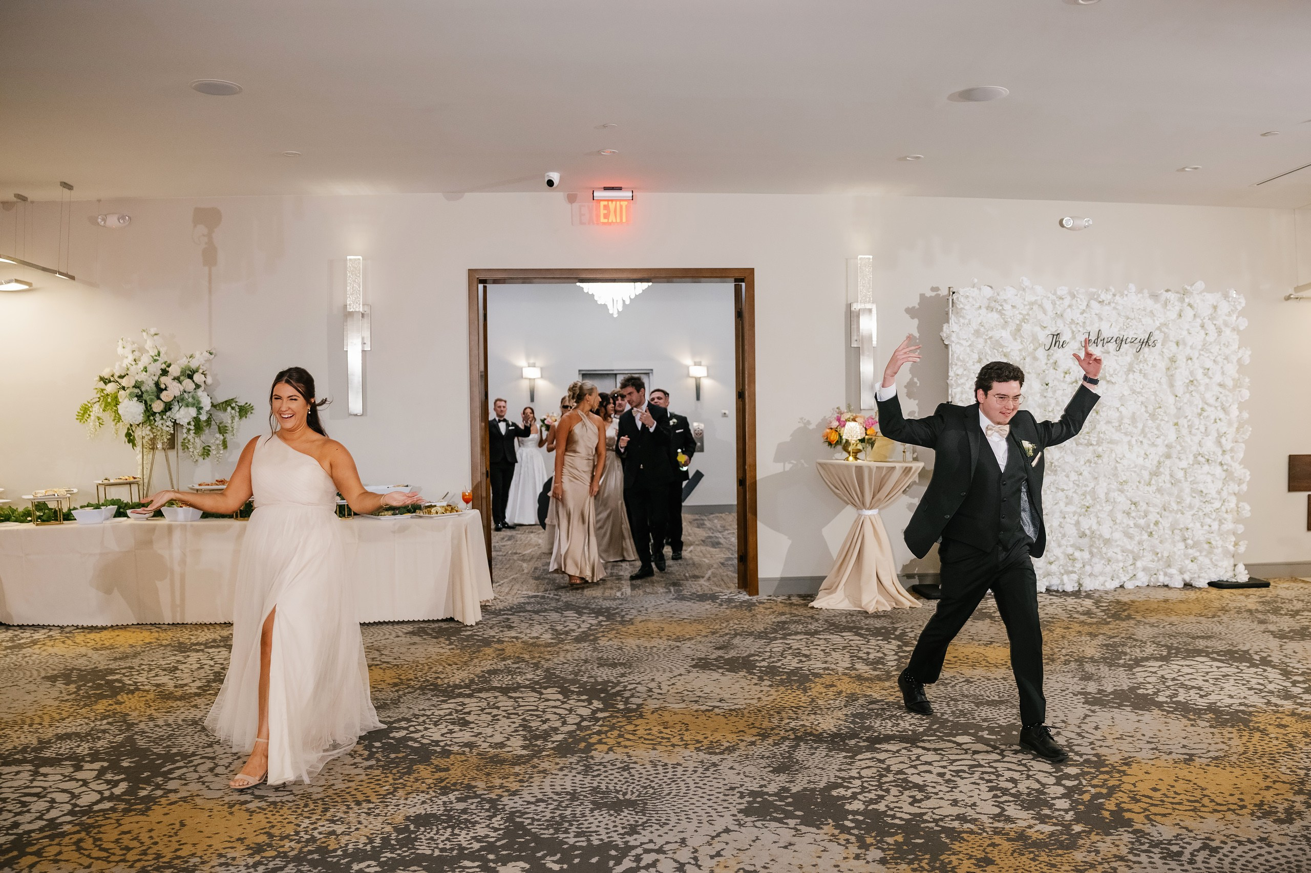 09.06.2025 Wedding. Wedding family event photographer in Chicago Nick Yushevich