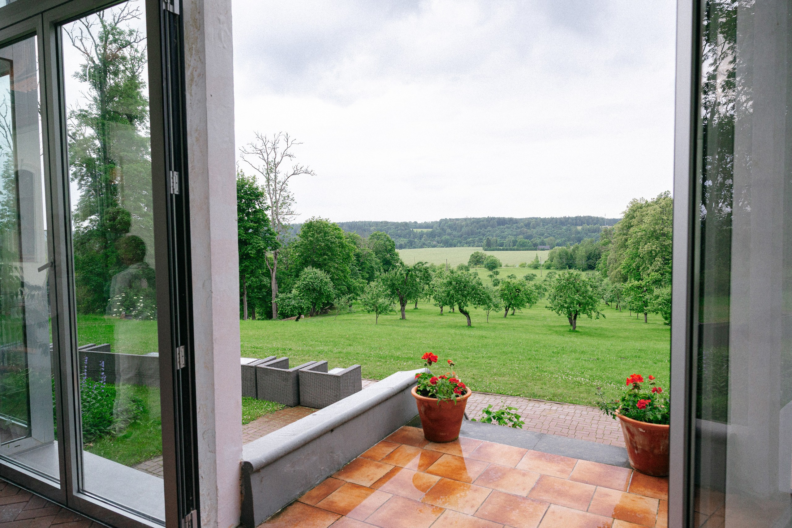 Timeless Wedding at Kalnmuižas Pils — Kristina & Dmitry in Latvia and Jūrmala. Evgeny Timofeyev | Wedding & Content photographer and videographer