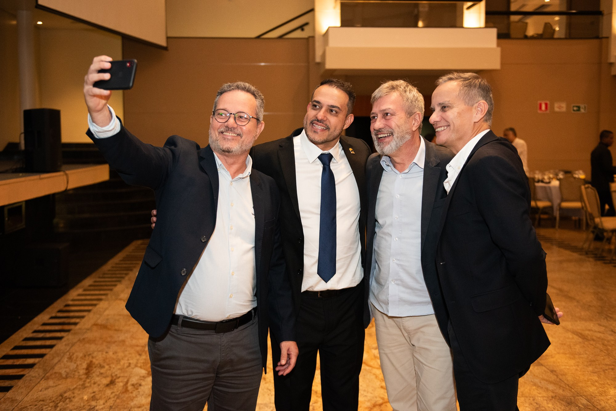 Clube dos Corretores de Seguros do ABC. 78 Imagens