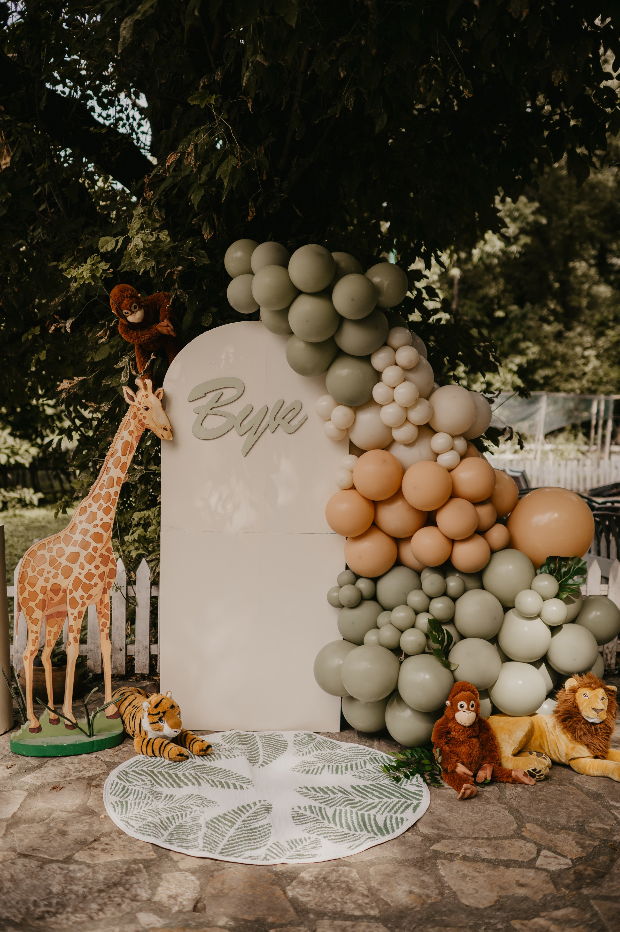 Vukov prvi. Ana Sladojevic