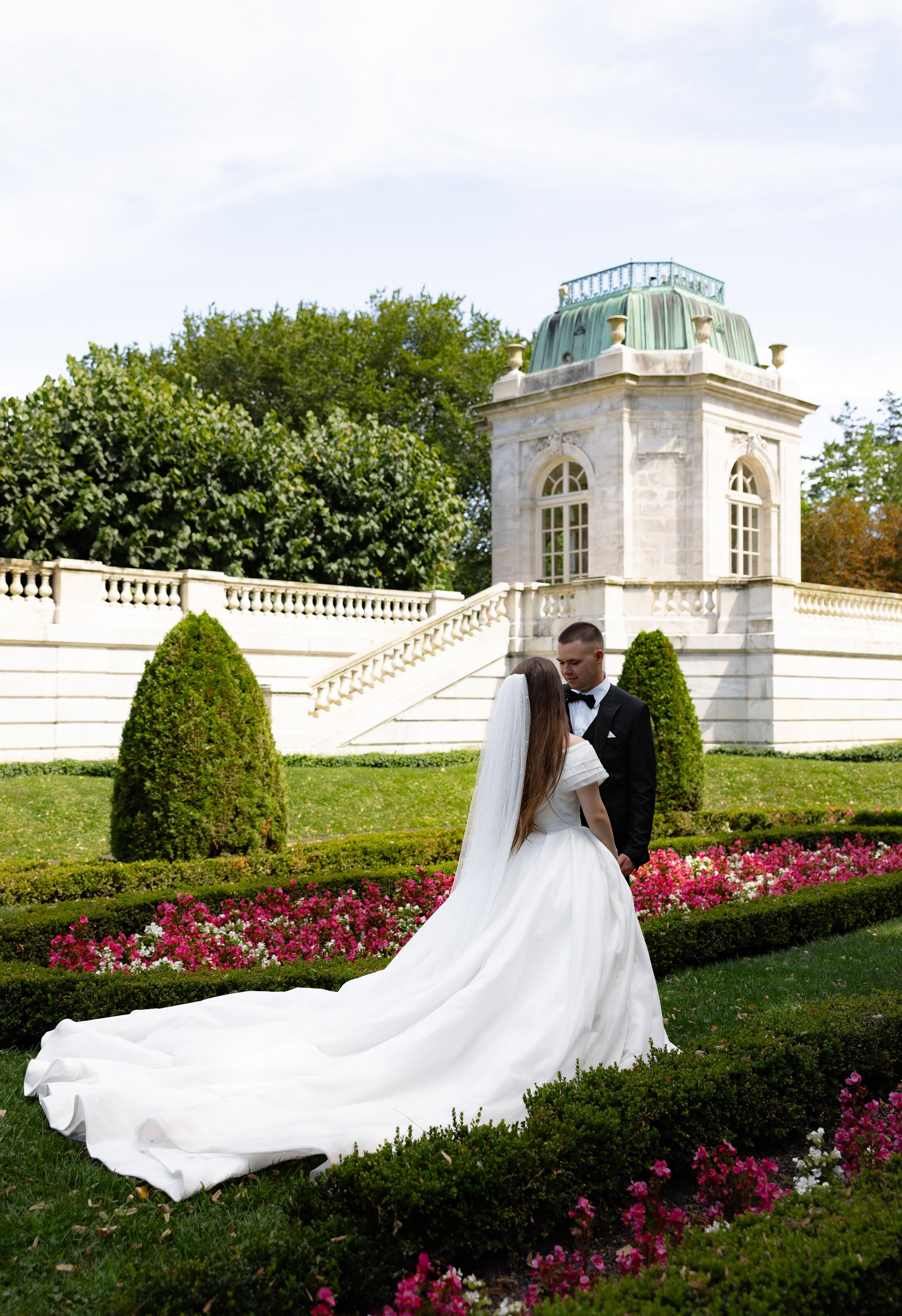 Vitalii and Diana. Massachusetts. Photographer Anastasia Nagibina