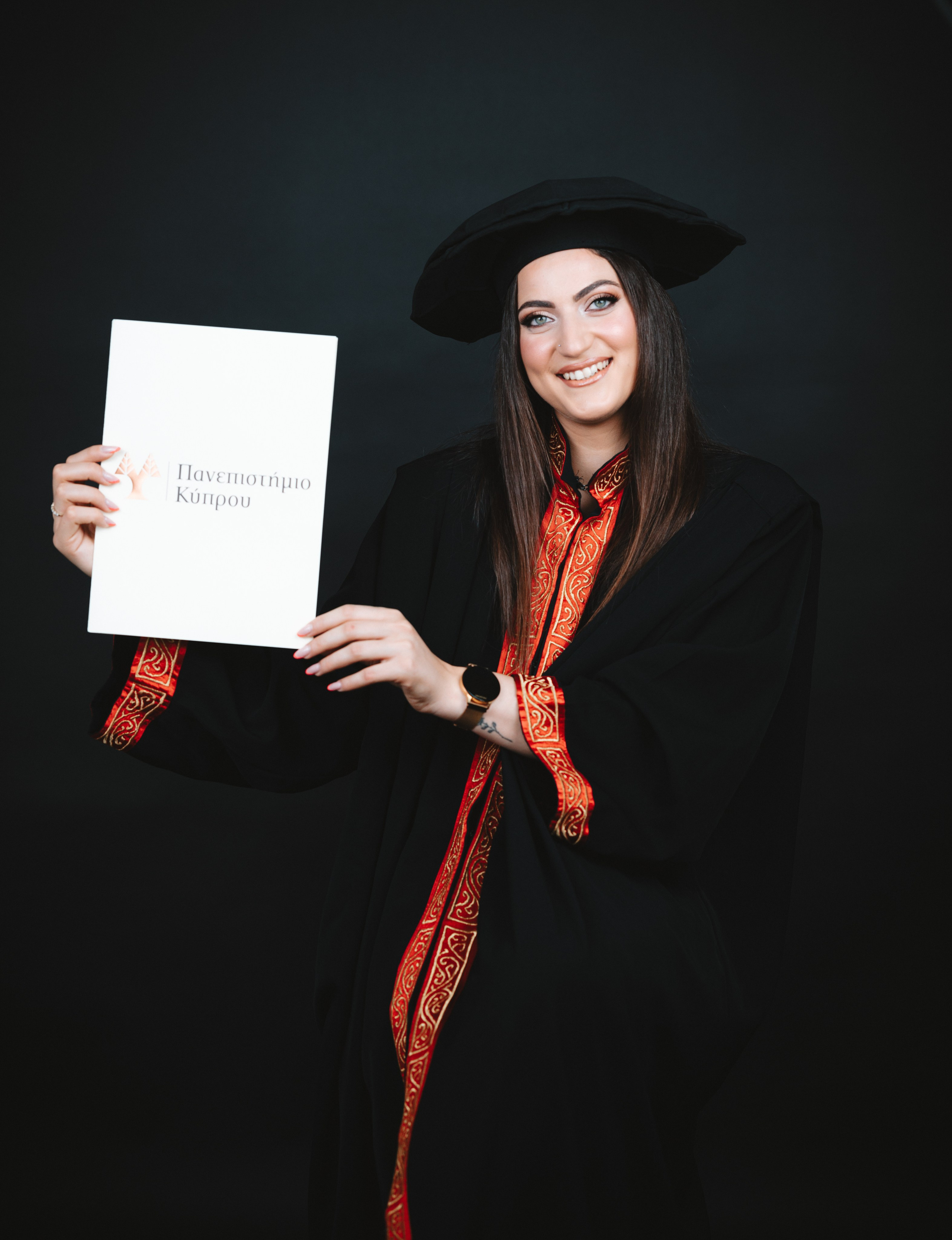 GRADUATION PHOTOSHOOTS. Giannis Ioannou