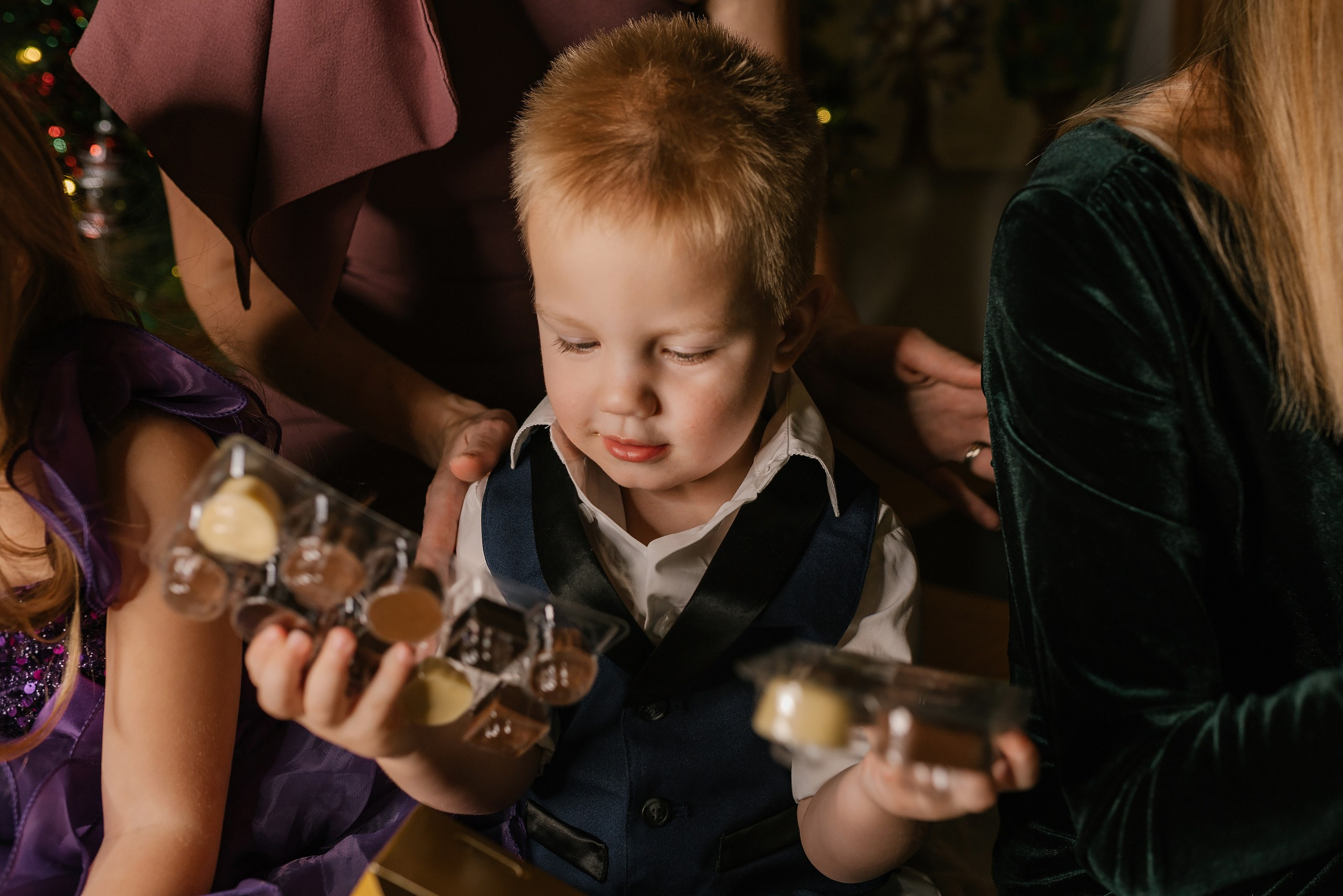 12.07.2025 Christmas Photoshoot. Wedding family event photographer in Chicago Nick Yushevich