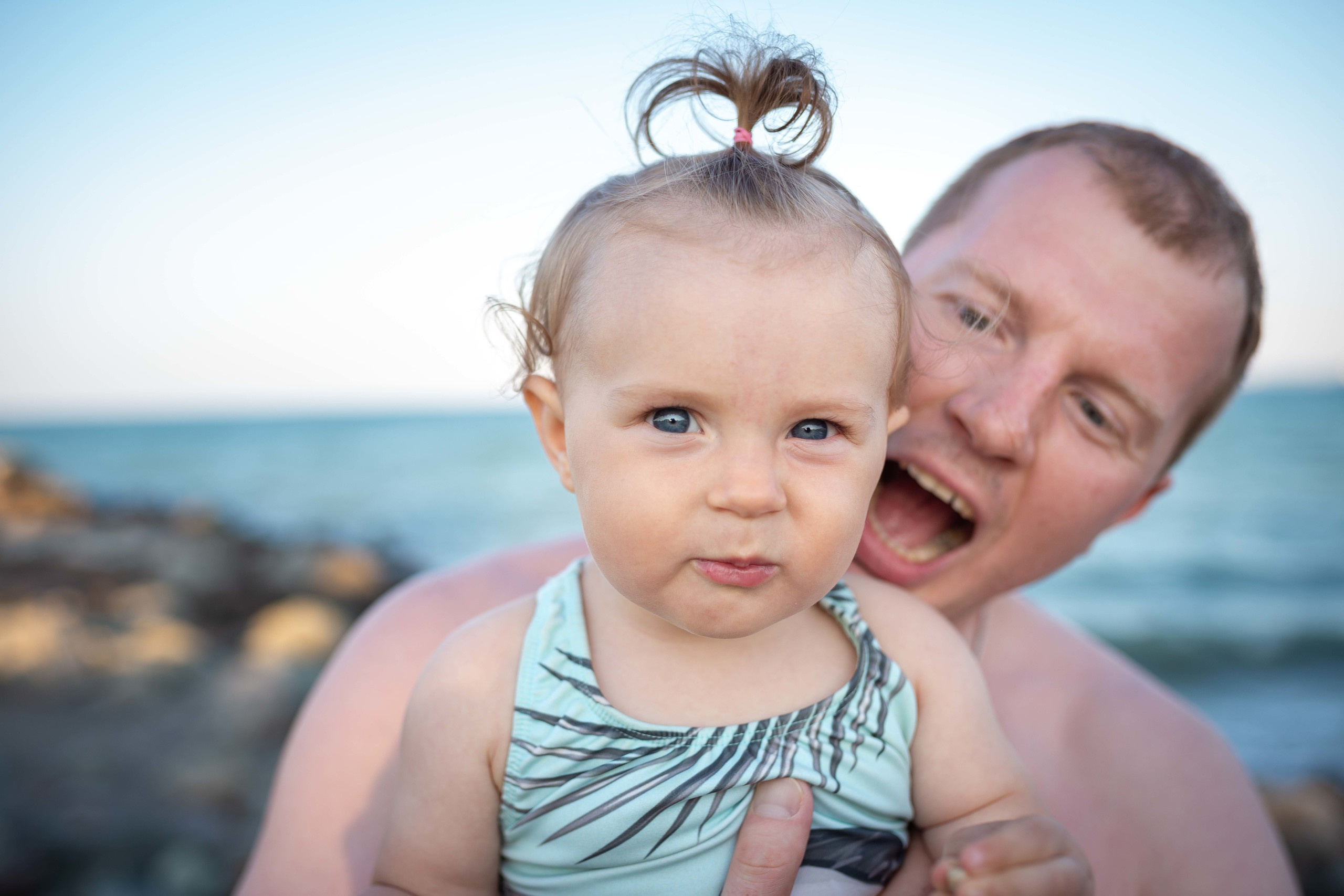 Мамо и Аз. Фотограф Бургас. Фотосесии в студио и на открито, портрети, заснемане