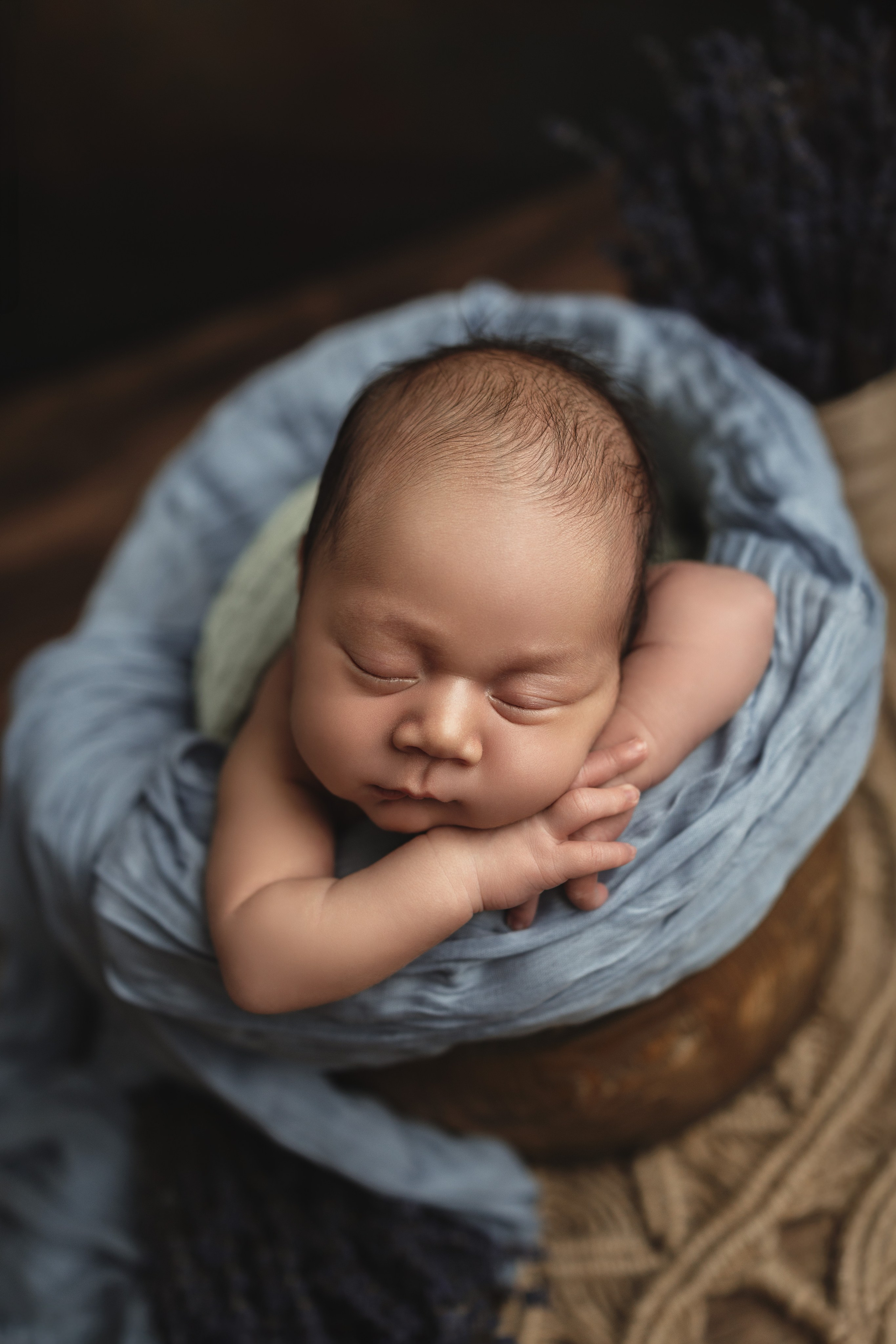 Newborn Classic. Newborn, kids, family photographer based near Zurich, Switzerland