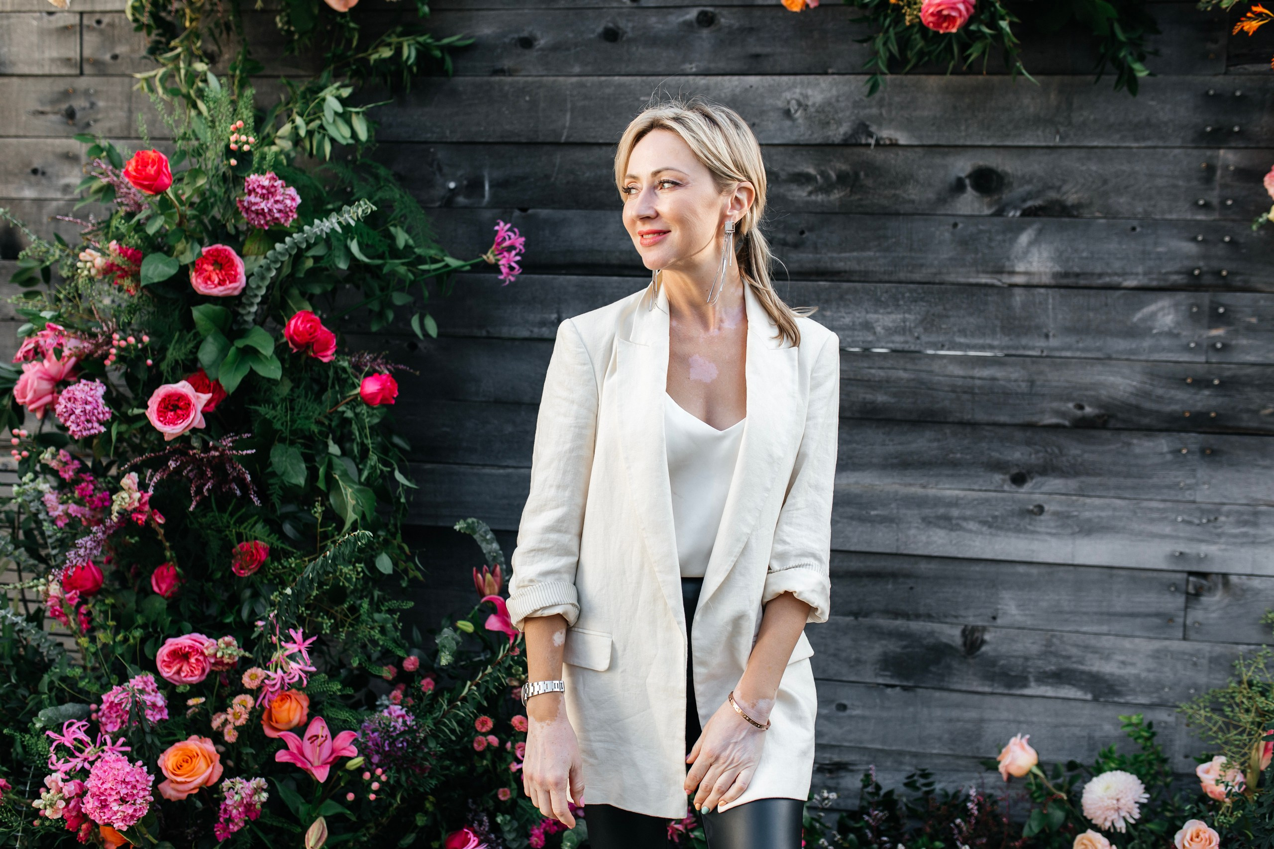 20th birthday flowermaid. Photographer Andrei White