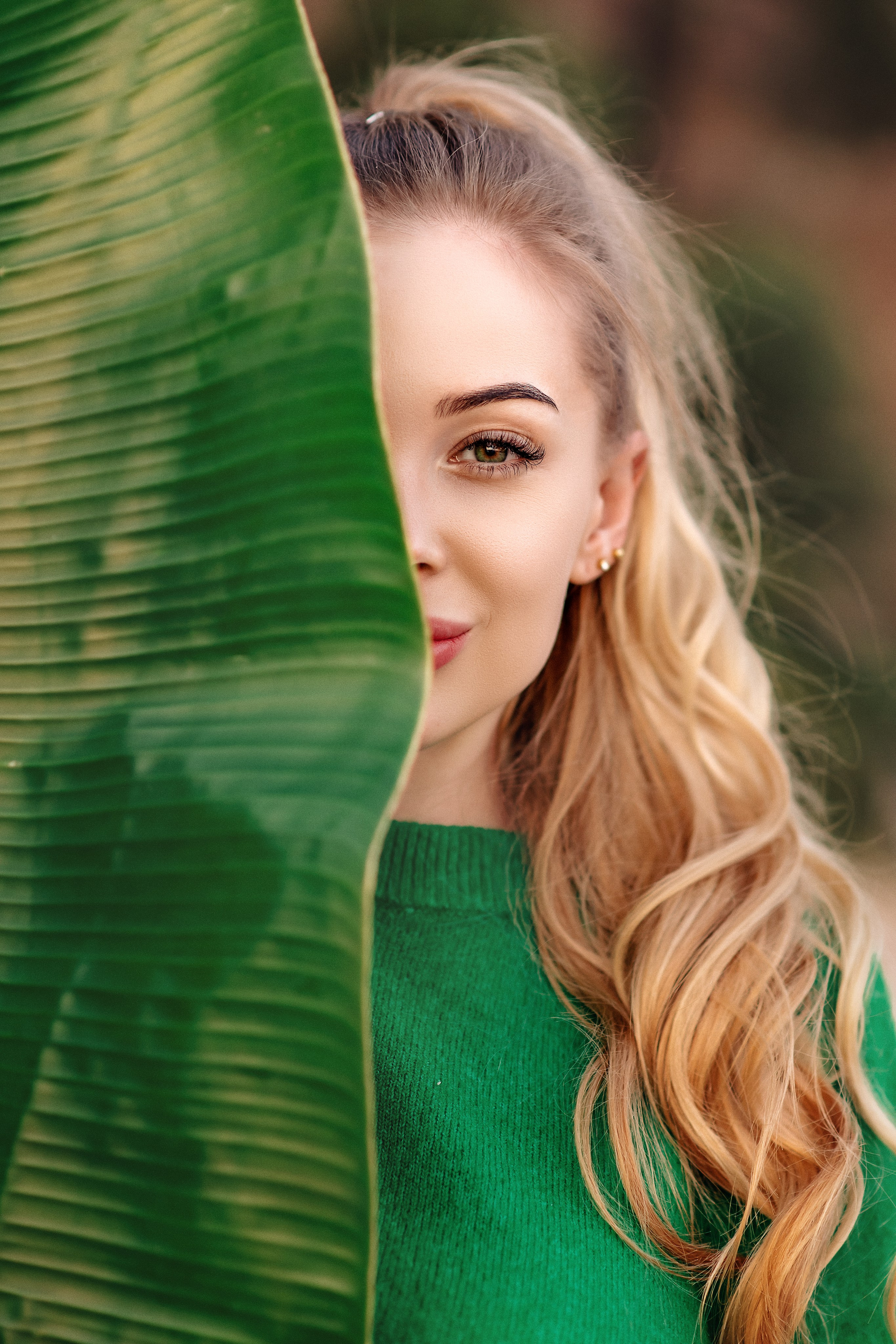 Портрет девушки с банановым листом| Фотографанталия