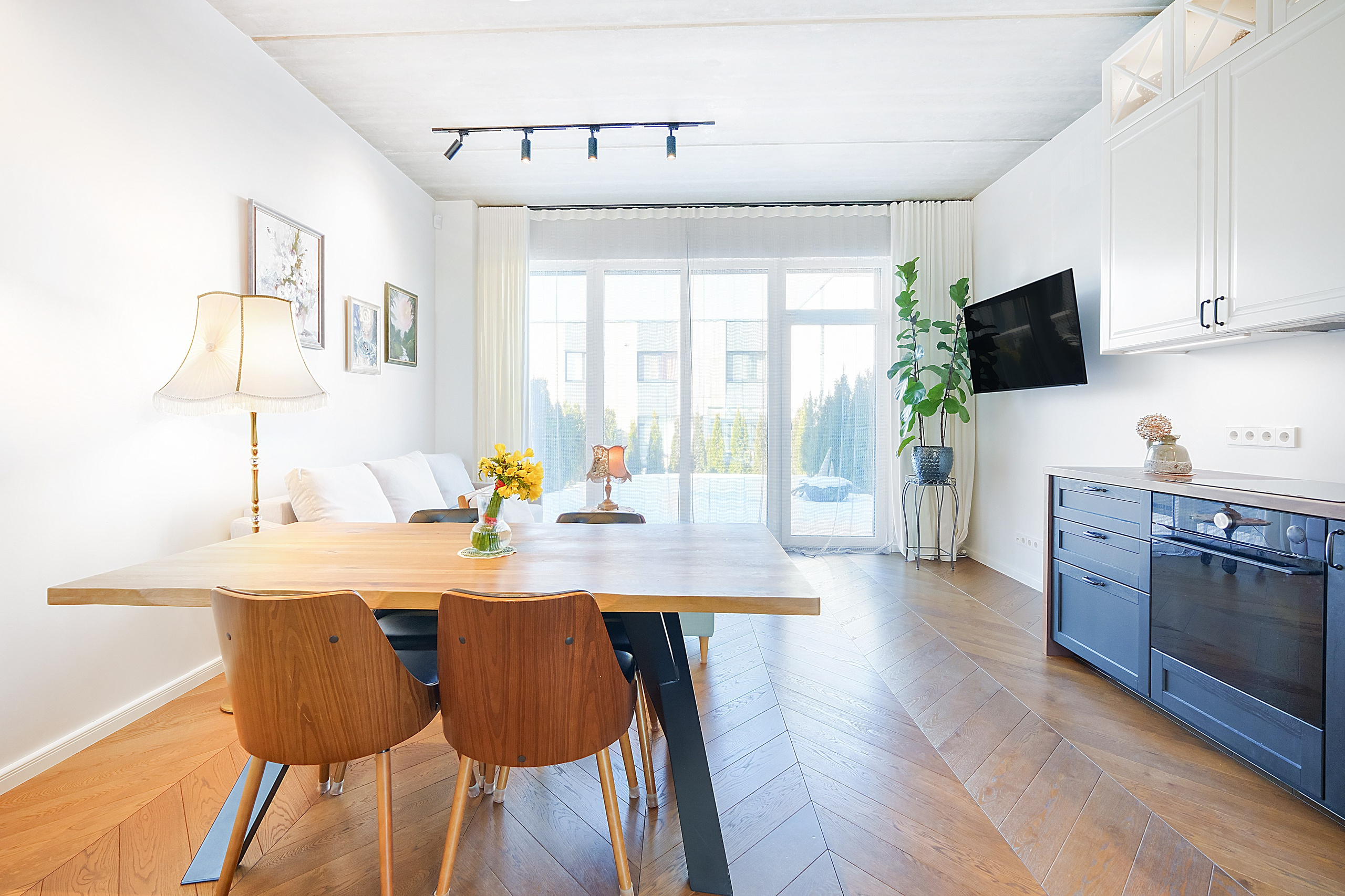 Ginetiškės, Pakonių g. Elina Sapiega fotografė Vilniuje