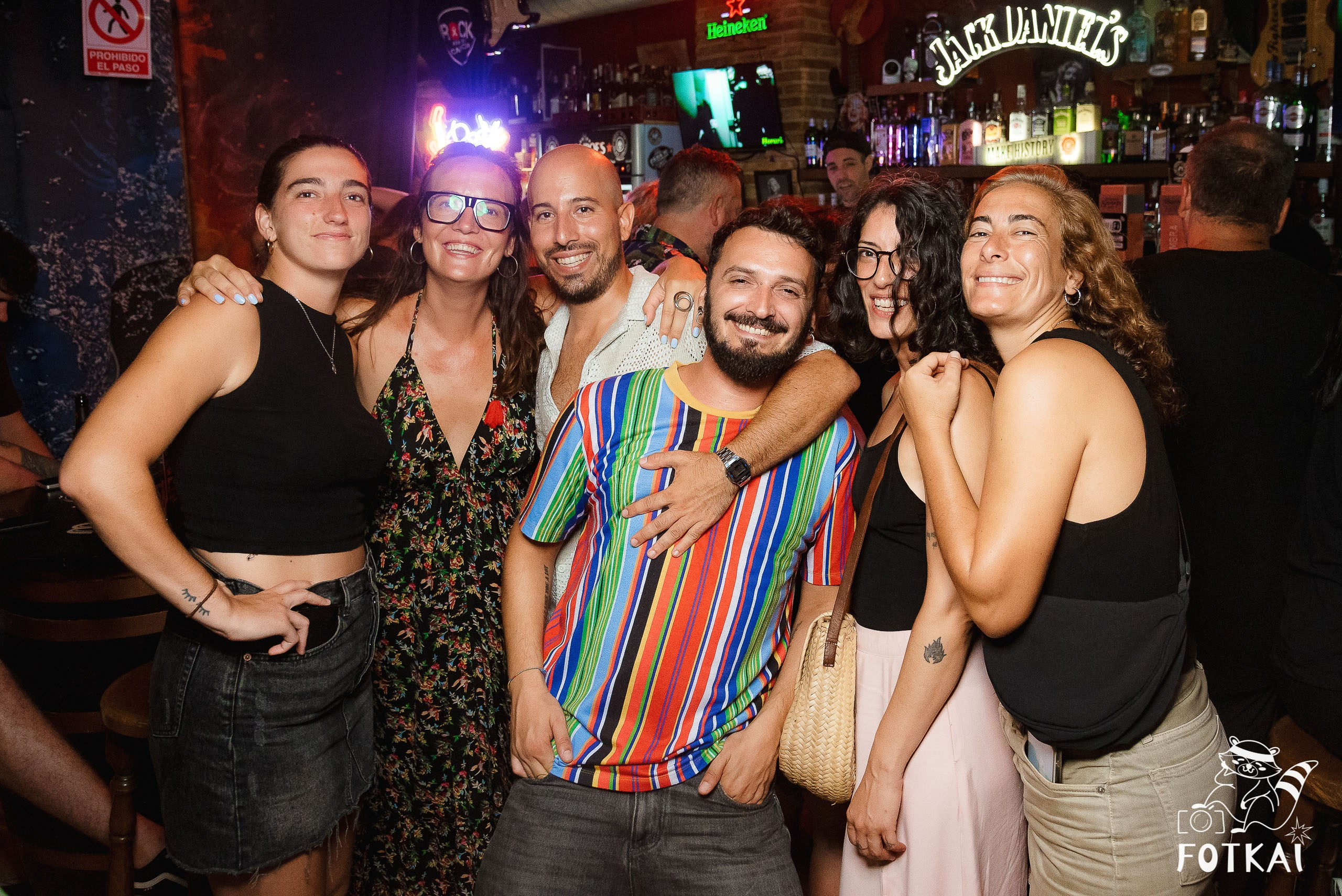 Monroe’s Rock Bar Torrevieja: Reportaje fotográfico 08.08.25 | FOTKAI