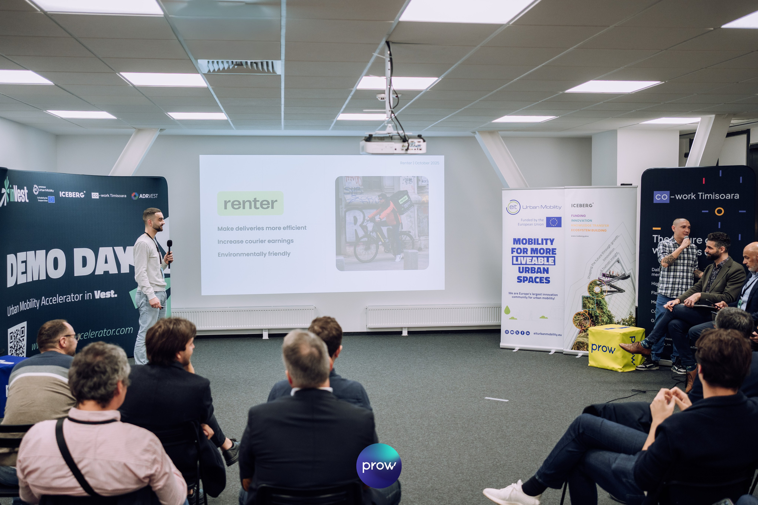 InVest DemoDay @ Cowork. Cozac Cristian Photographer