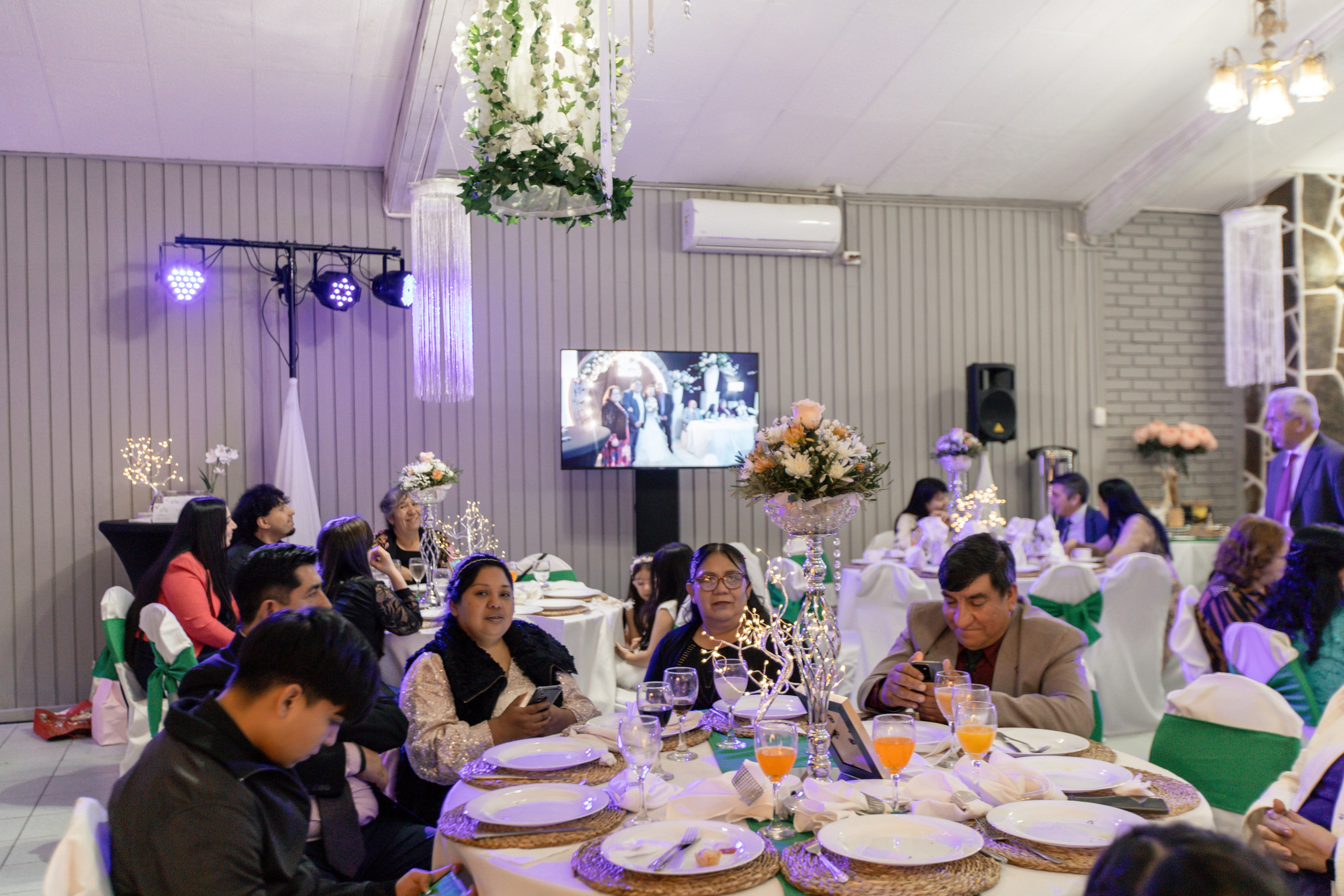 Johana y Edgar. Dinka & Emilio - El arte de preservar lo que no se repite