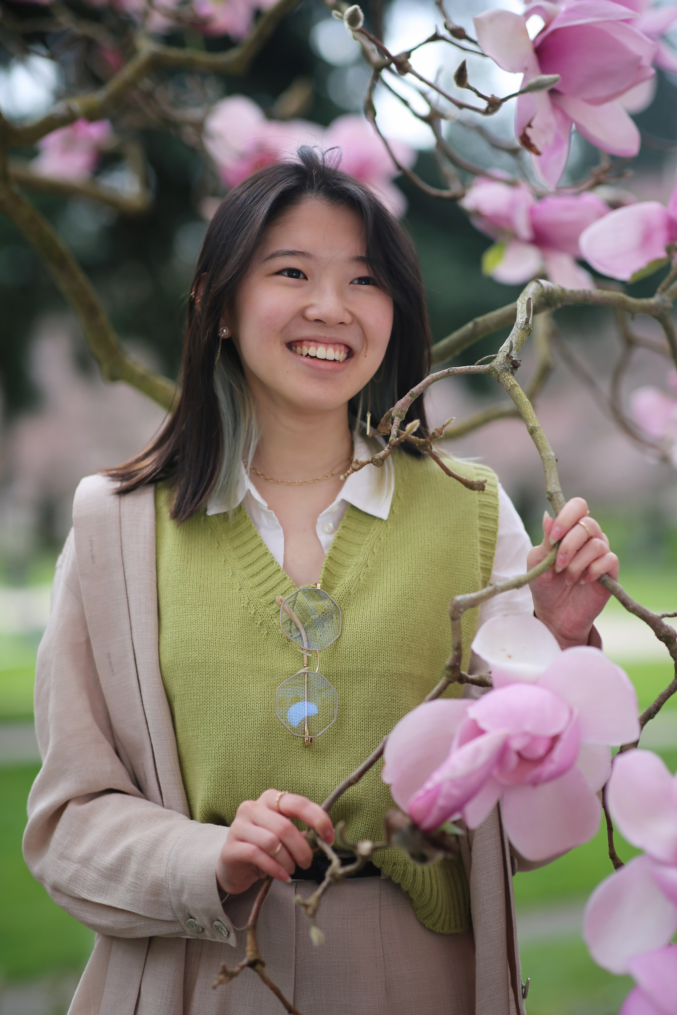 City Strolls Photoshoot. YuAnna studio. Family & Kids Photographer in Seattle area, located in