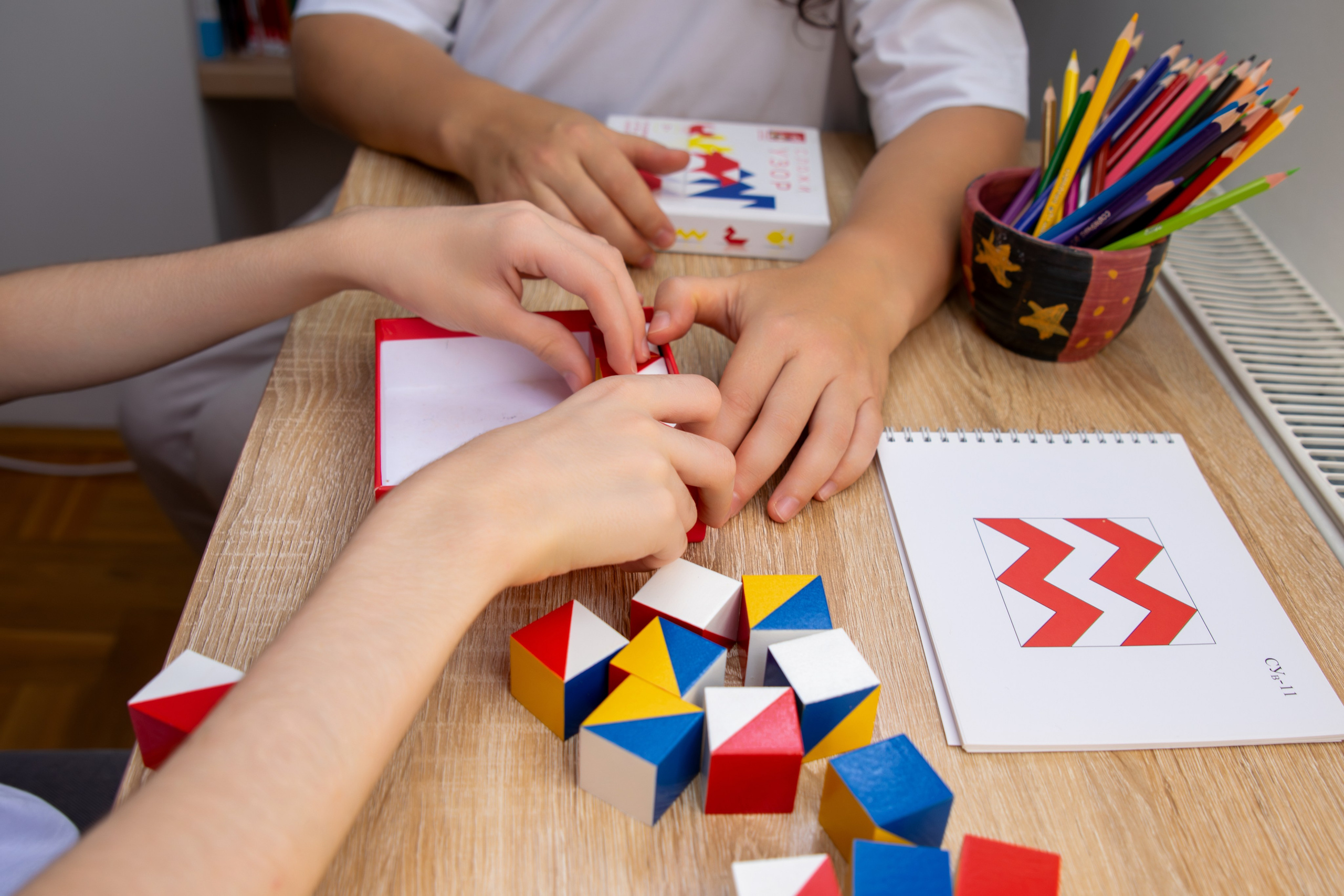 Family — intimate and warm family sessions. Victoria Fedoseenko. Photographer from Serbia