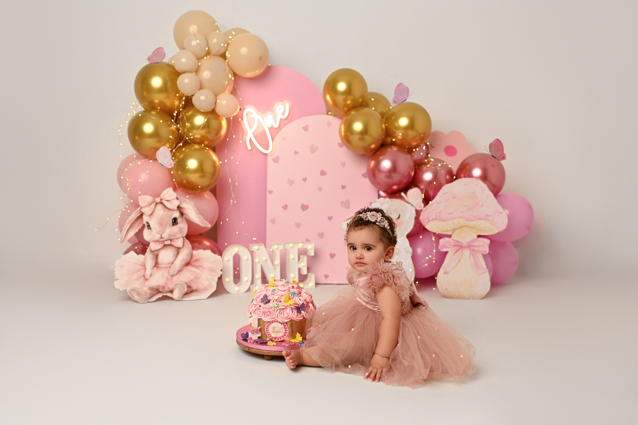 Cake Smash Fotoshooting zum ersten, zweiten Geburtstag. Neugeborene, Baby Fotografin in Düren (NRW) - Vitalina Unruh