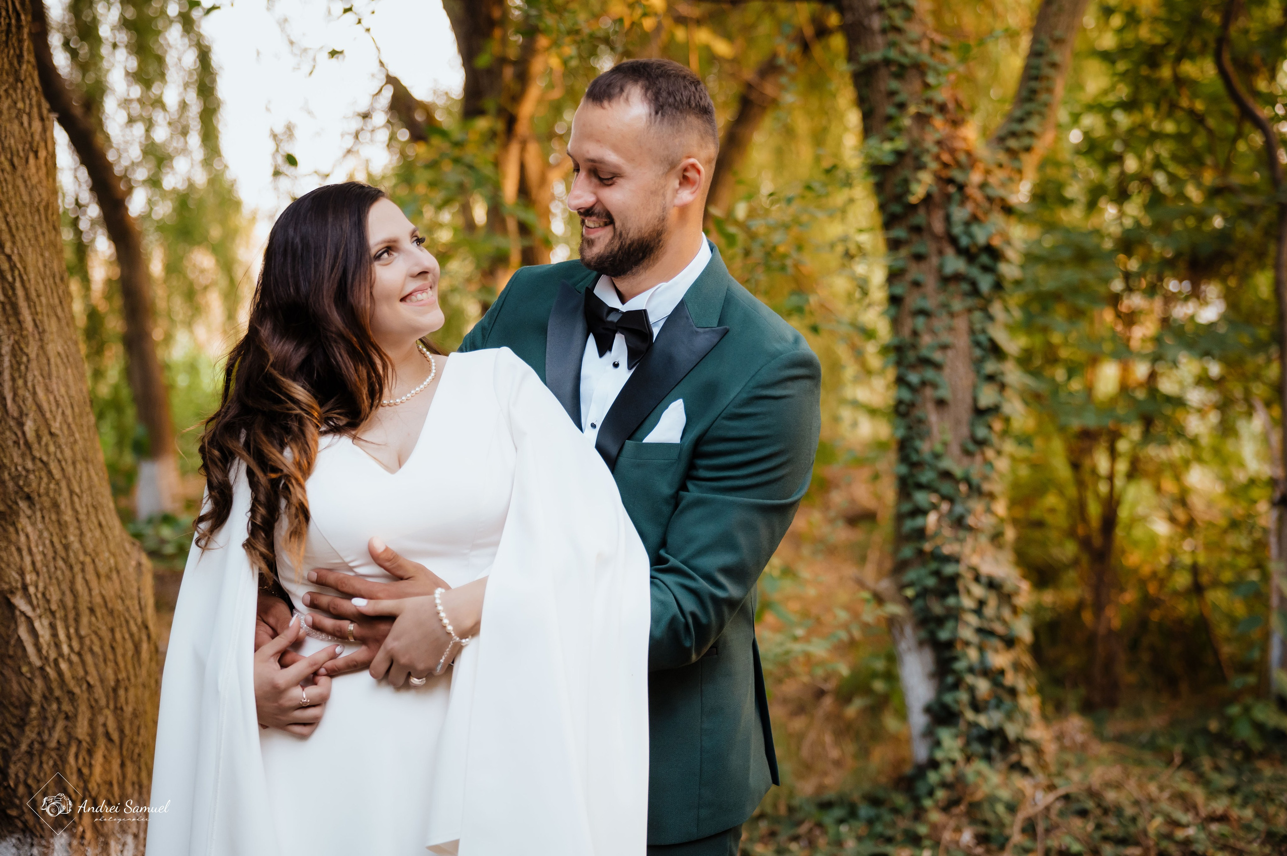 Oana & Romil. Andrei Samuel – Fotograf București | Evenimente, Studio, Imobiliare, Produs