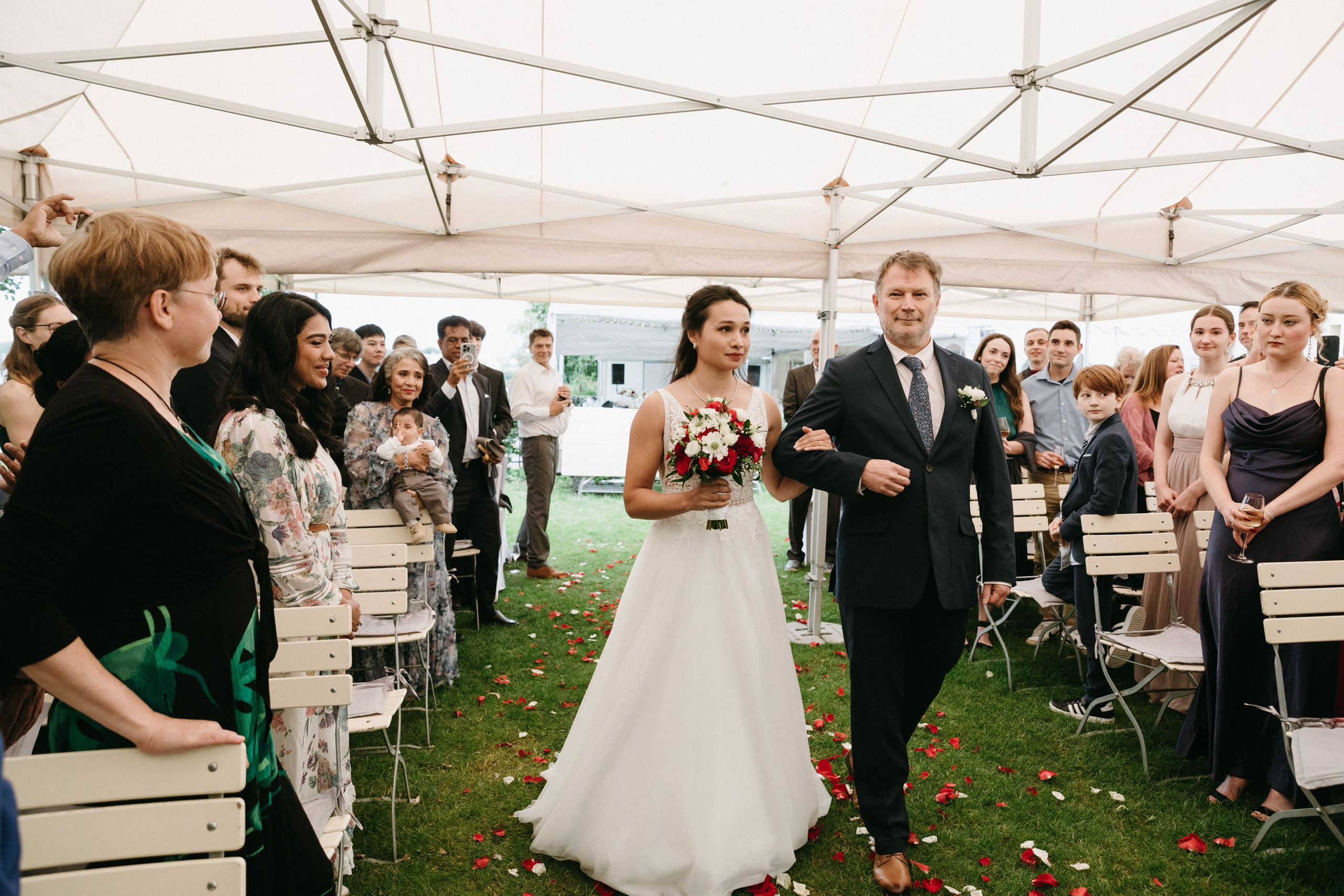 Orthodoxe Hochzeit Berlin | Wilmersdorf & Schloss Köpenick. Hochzeitsfotograf Bodensee & Allgäu | Liliana Berkut