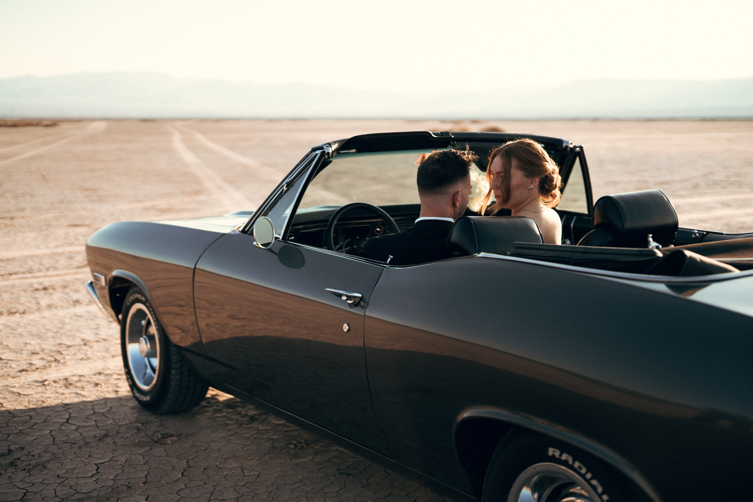 Dasha&Jeremy. Wedding & elopement photographer Viktoriya Kravtsov. Las Vegas