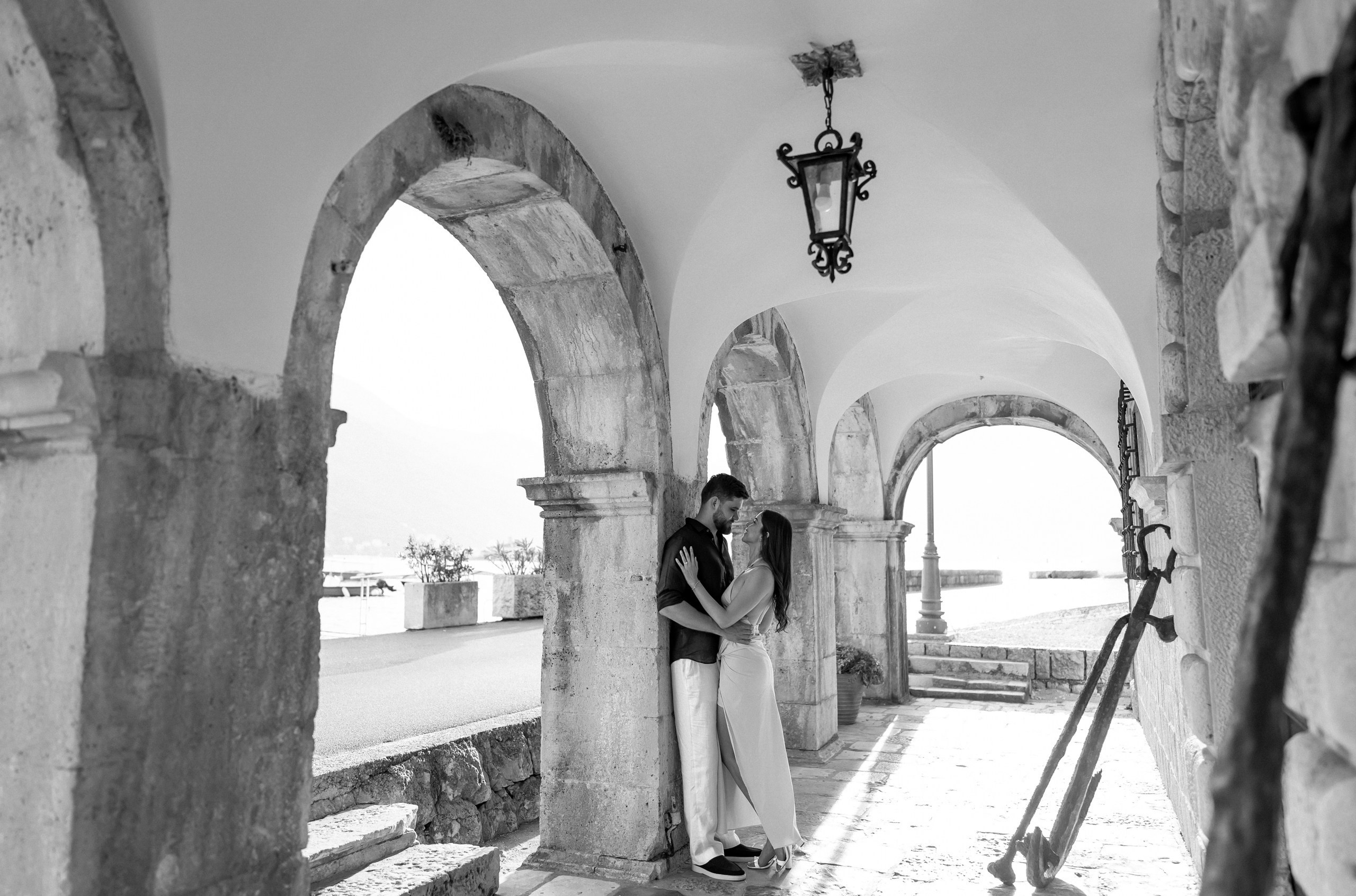 Perast Engagement Photoshoot. Bryllupsfotograf og videograf i Montenegro | Maria & Vasilii