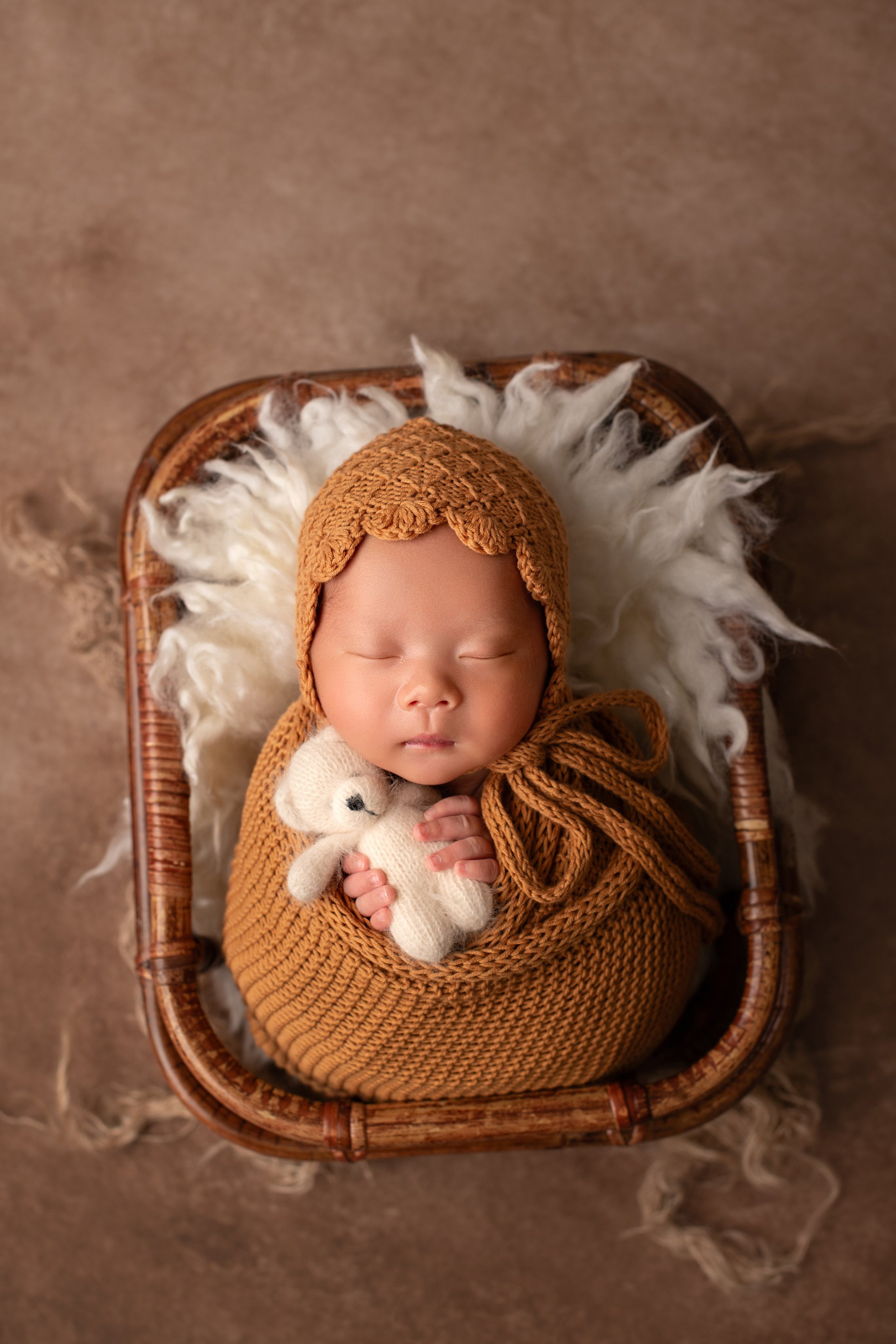 Newborn. Newborn photographer Sacramento