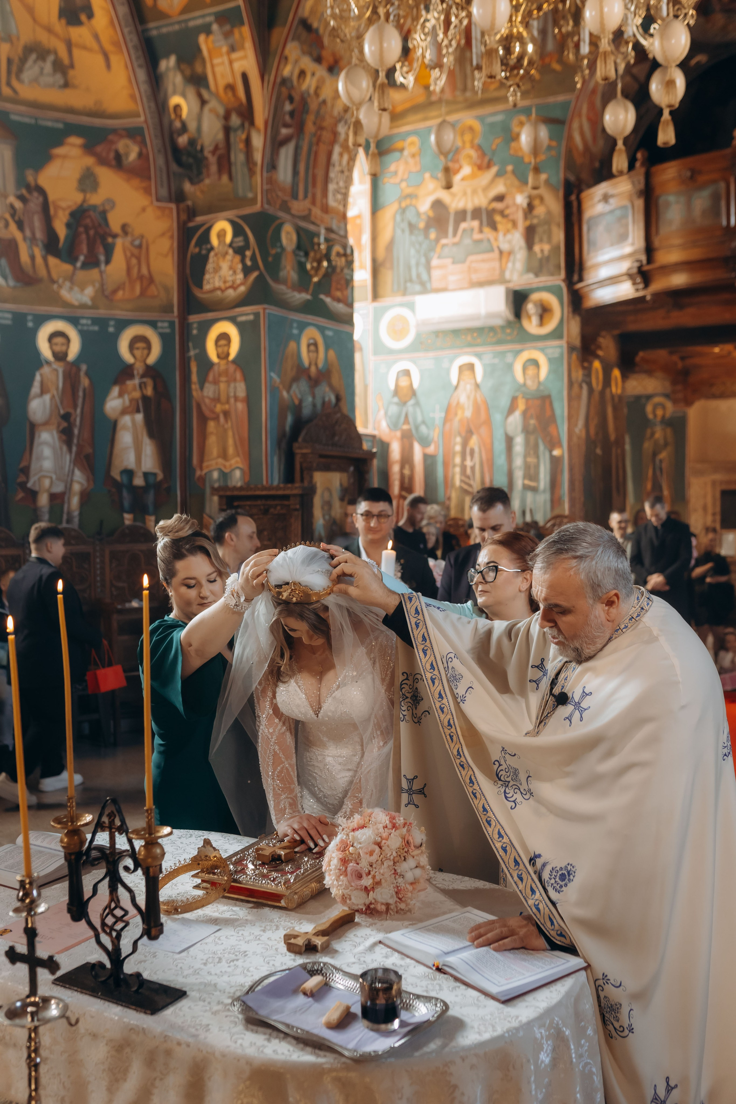 Povestea voastră, regizată de noi |Cristi Turculet Videograf Nuntă Suceava | wedding highlight. Servicii foto-video profesionale, pentru momente de neuitat