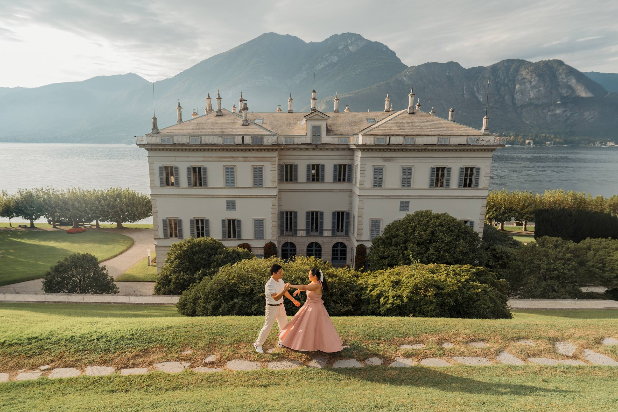 Villa Melzi. Wedding Photographer Lake Como Ferrari Media Production
