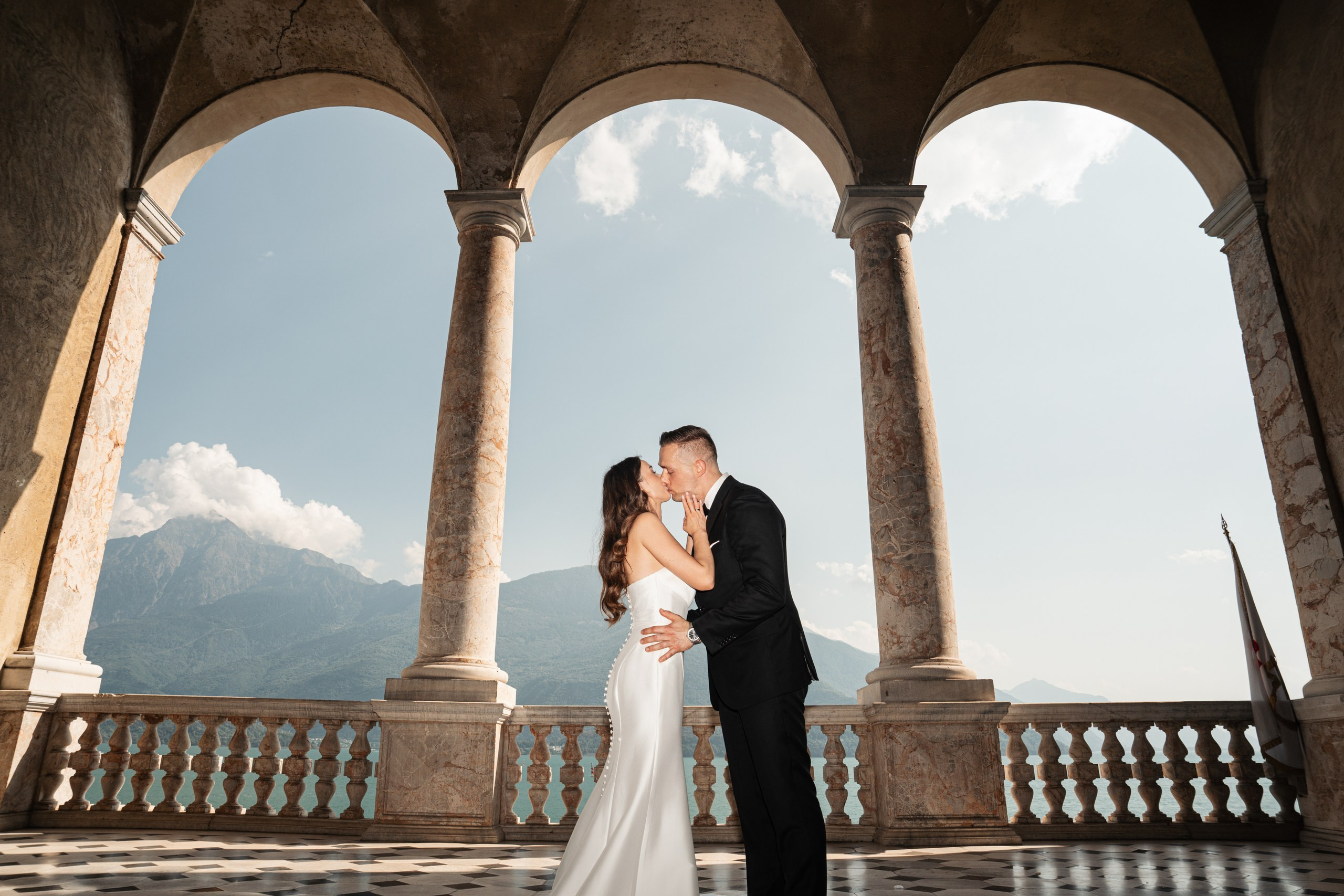 Palazzo Gallio + boat Tremezzo. Fotografo matrimonio Lago di Como Ferrari Media Production