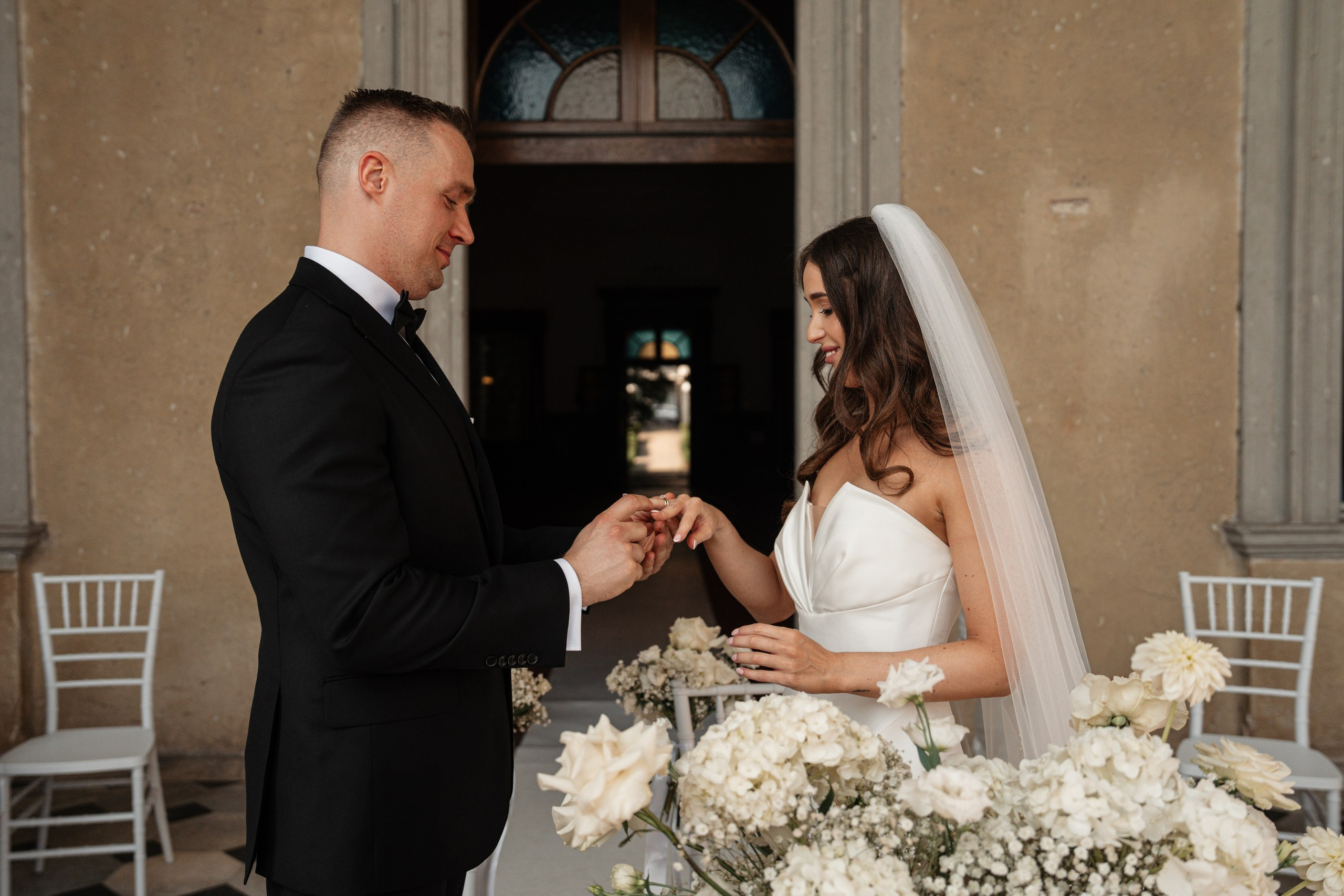 Palazzo Gallio + boat Tremezzo. Fotografo matrimonio Lago di Como Ferrari Media Production