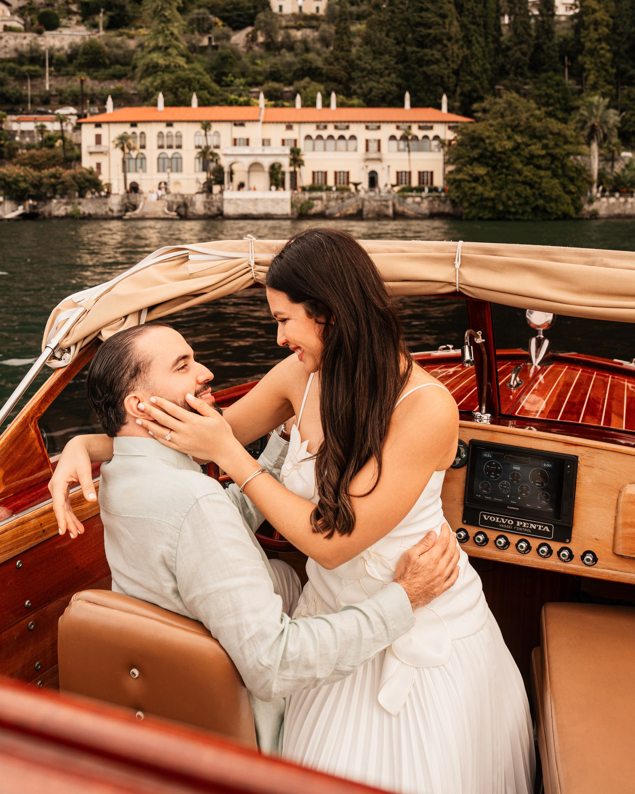 Varenna. Fotografo matrimonio Lago di Como Ferrari Media Production