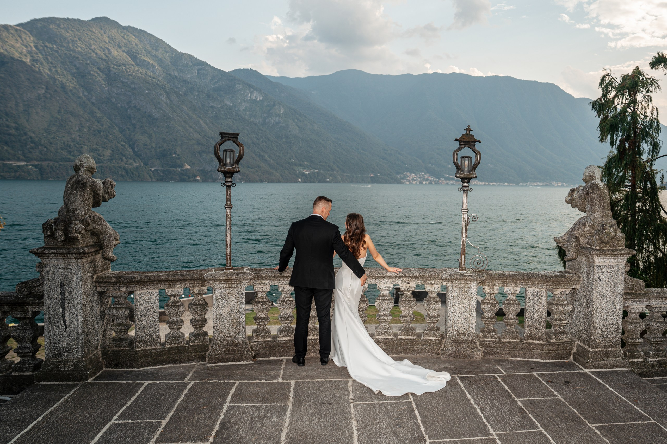 Palazzo Gallio + boat Tremezzo. Fotografo matrimonio Lago di Como Ferrari Media Production