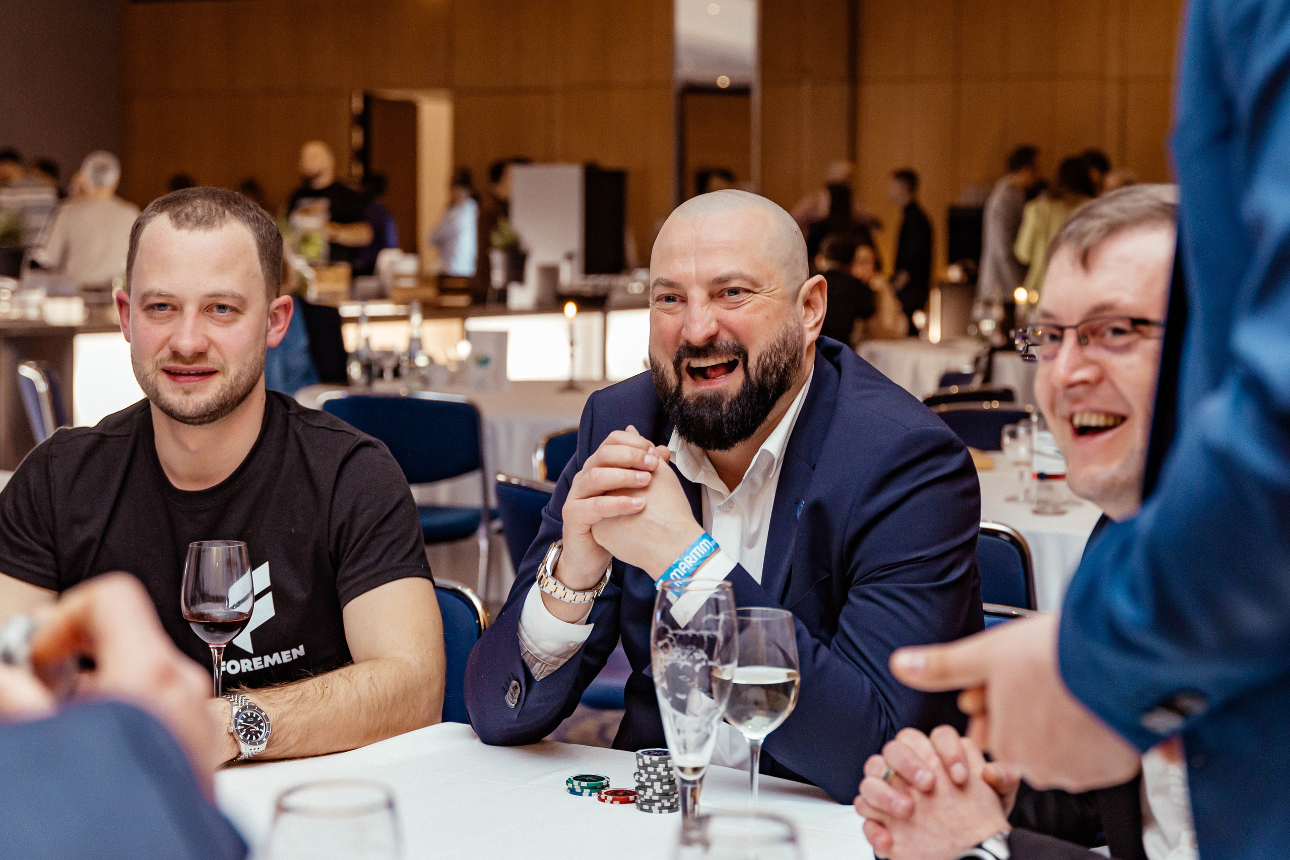 Club Bizon. Portrait family photographer in Berlin Elena Zakh