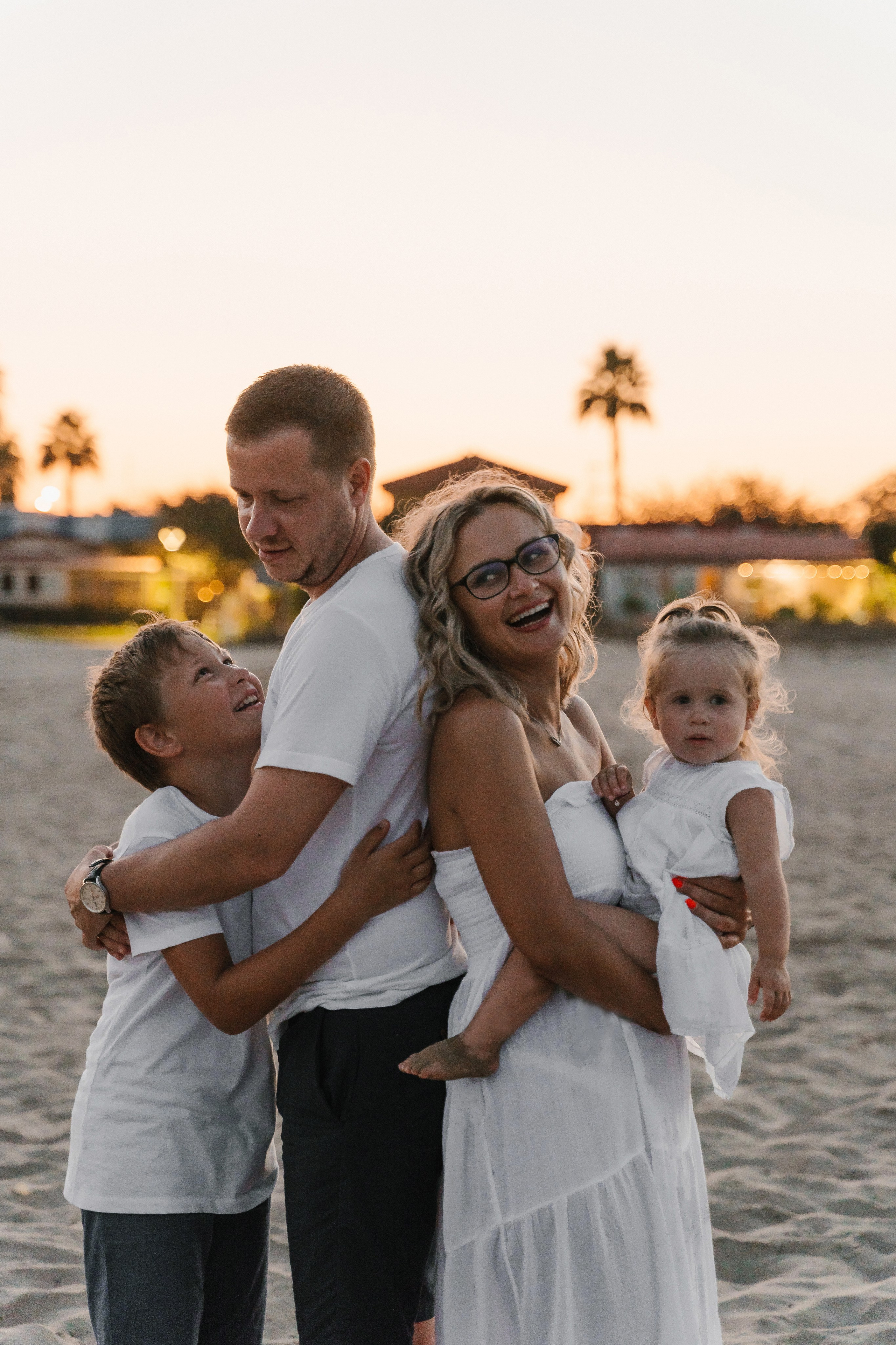 ♡♡♡. Fotógrafa de bodas y familias en España, Valencia: Nadia ProFoto