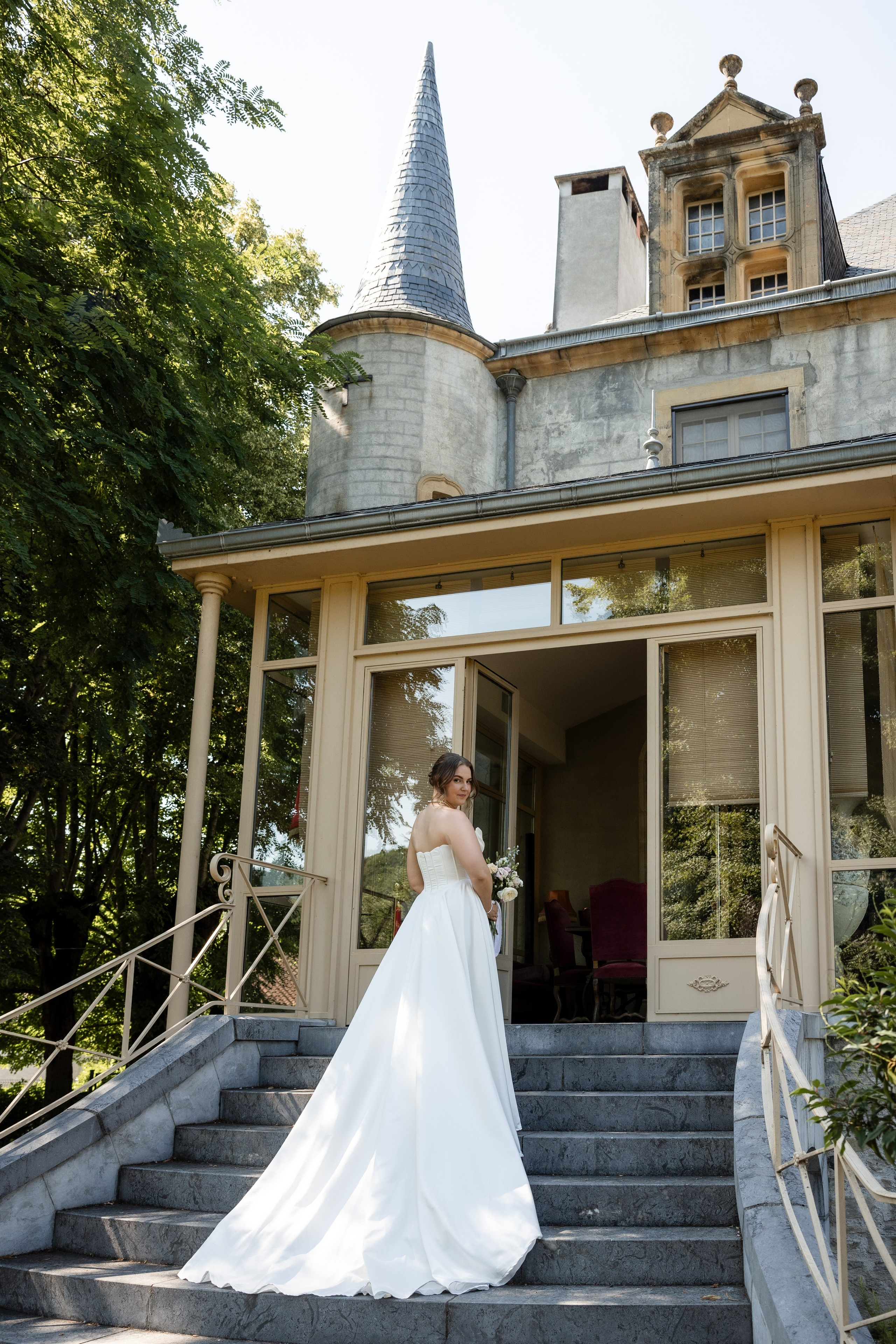 Elopement at Château Bagen. Eugénie Smirnova — Wedding & Elopement Photographer in Southwest France