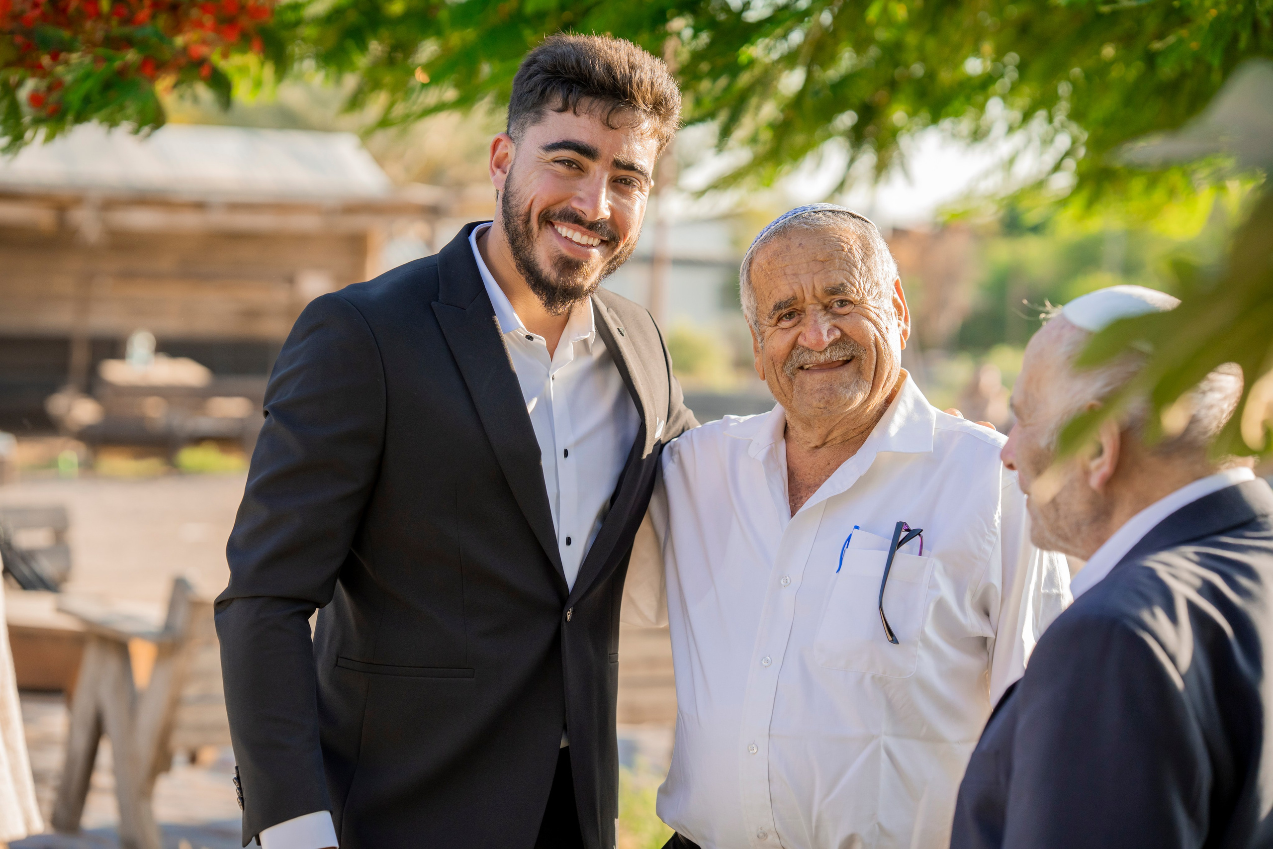 אביה ואחיה. יוסף מזרחי צילום חתונה, ברית וזוגיות. צלם מקצועי שאוהב להוציא אתכם הכי יפים ברגעים הכי מרגשים