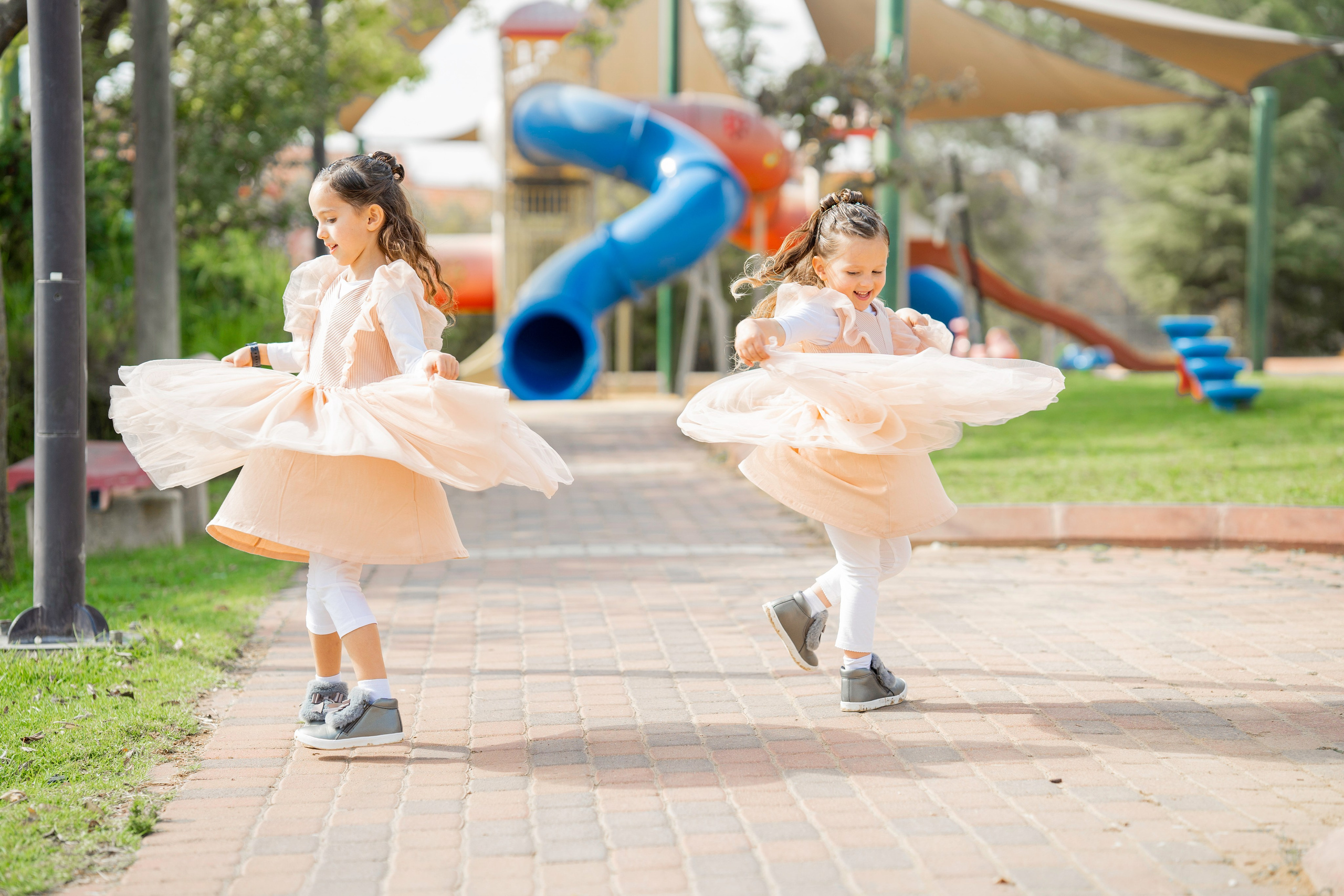 הברית של יוסף וחנה. יוסף מזרחי צילום חתונה, ברית וזוגיות. צלם מקצועי שאוהב להוציא אתכם הכי יפים ברגעים הכי מרגשים